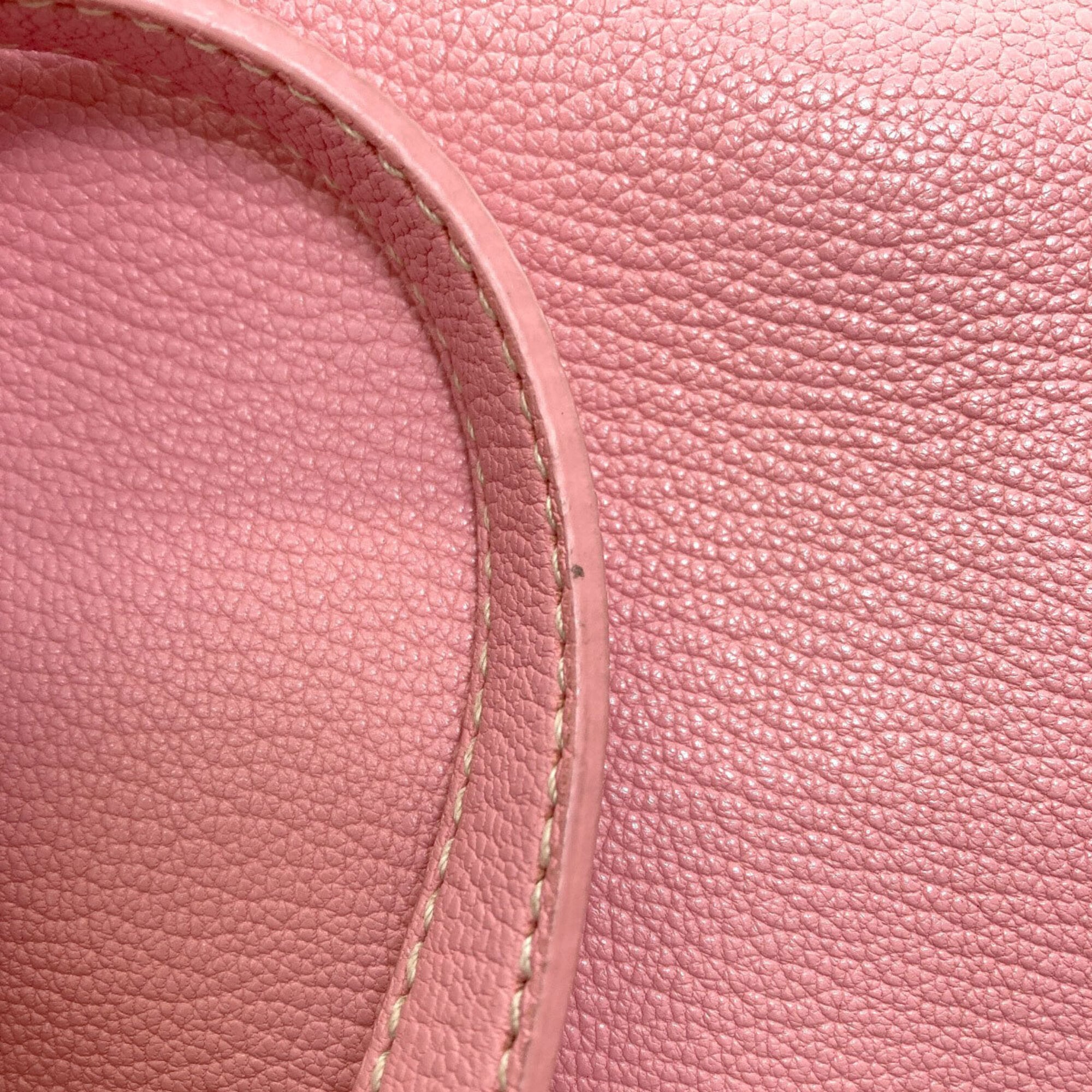 Miu Miu Pink Leather Handbag (Pre-Owned)