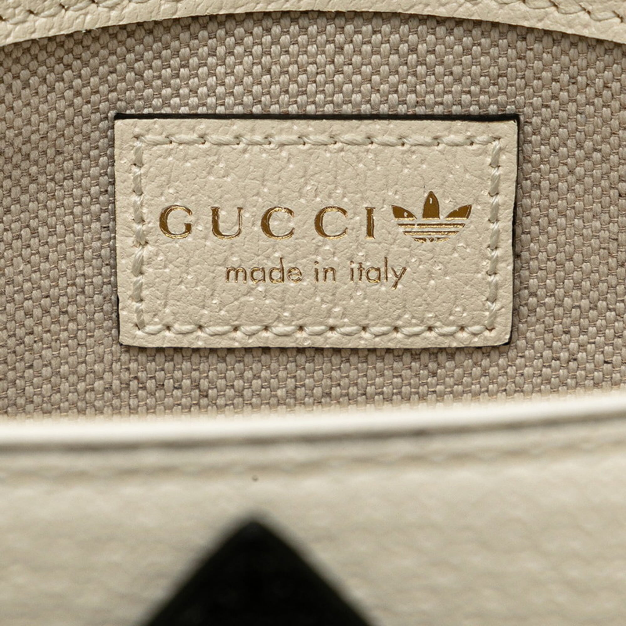 Gucci Black White Leather Shoulder Bag (Pre-Owned)