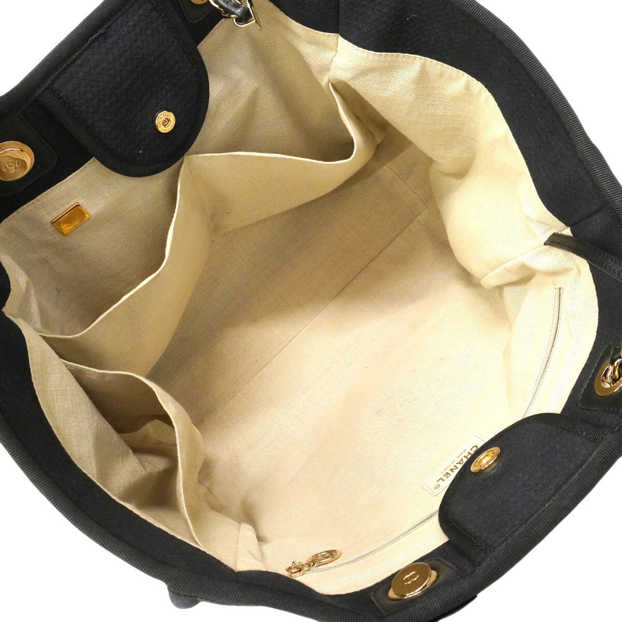 Chanel Black Canvas Tote Bag (Pre-Owned)