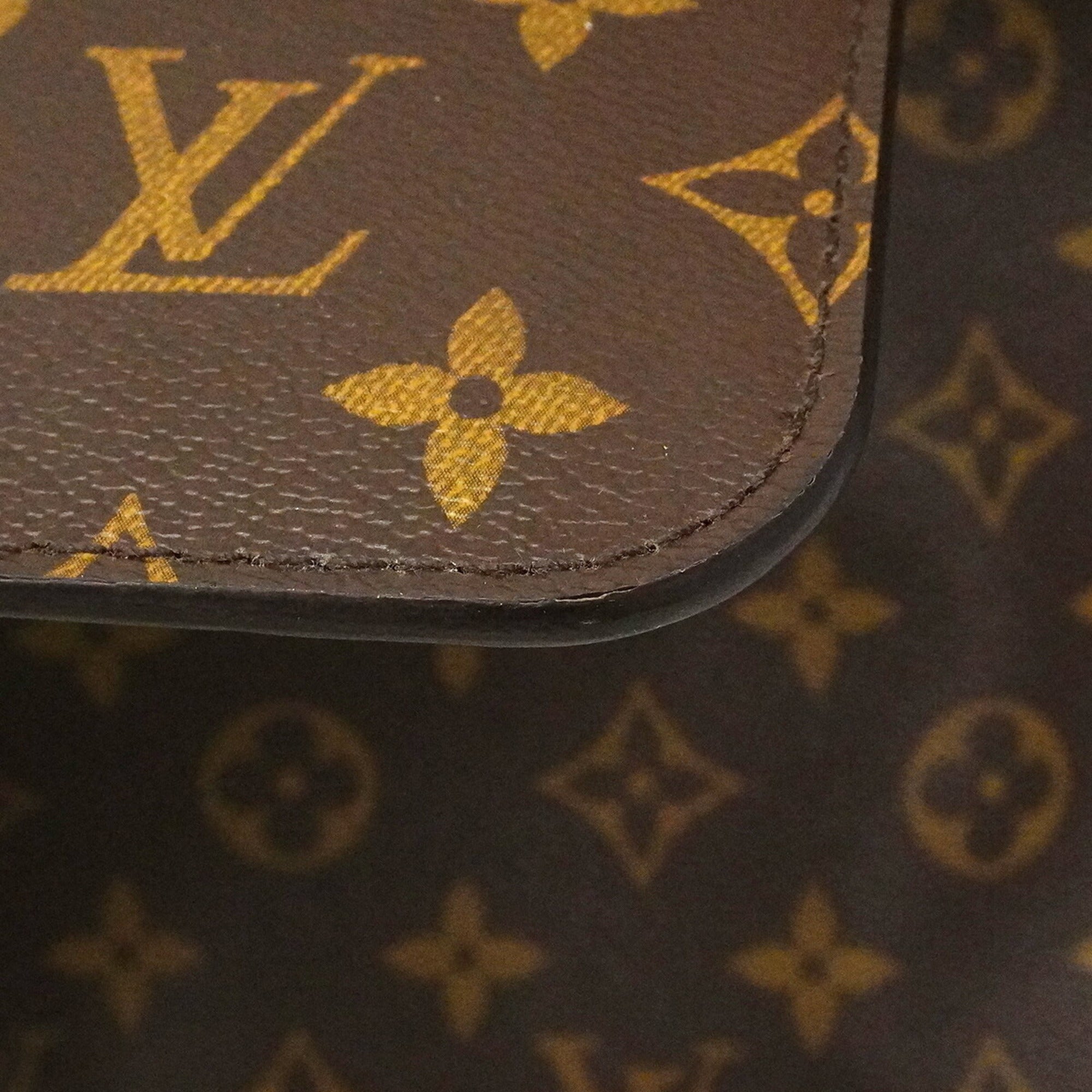 Louis Vuitton Brown Tote Bag (Pre-Owned)