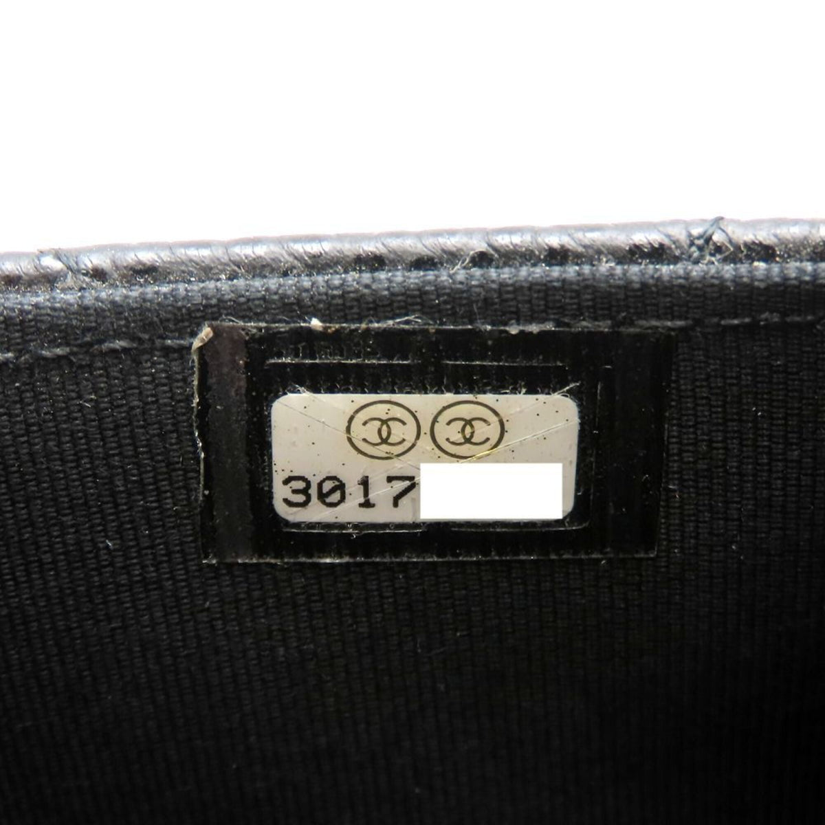 Chanel Black Grained Calfskin Chain/Shoulder Wallet (Pre-Owned)