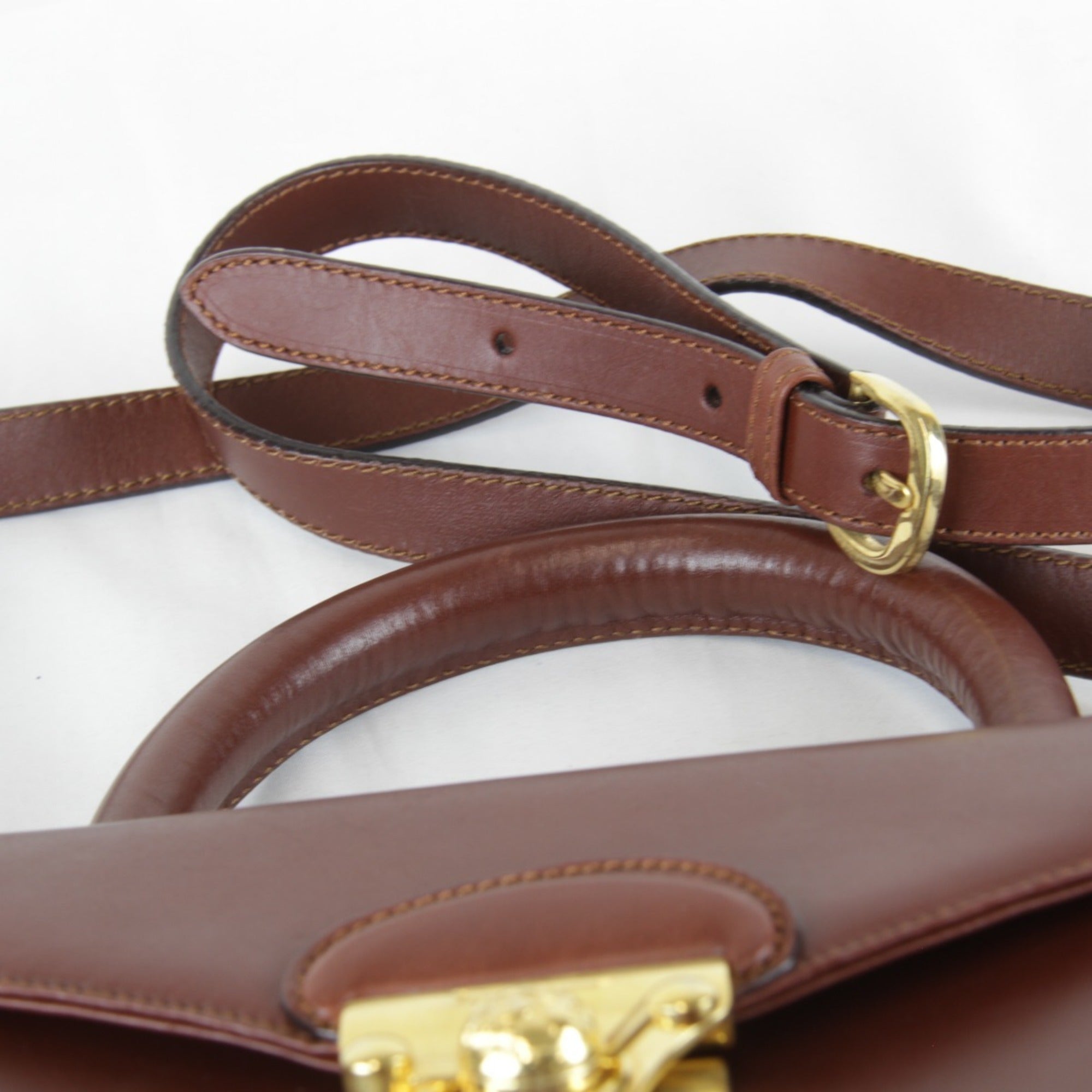 Salvatore Ferragamo Brown Leather Shoulder Bag (Pre-Owned)