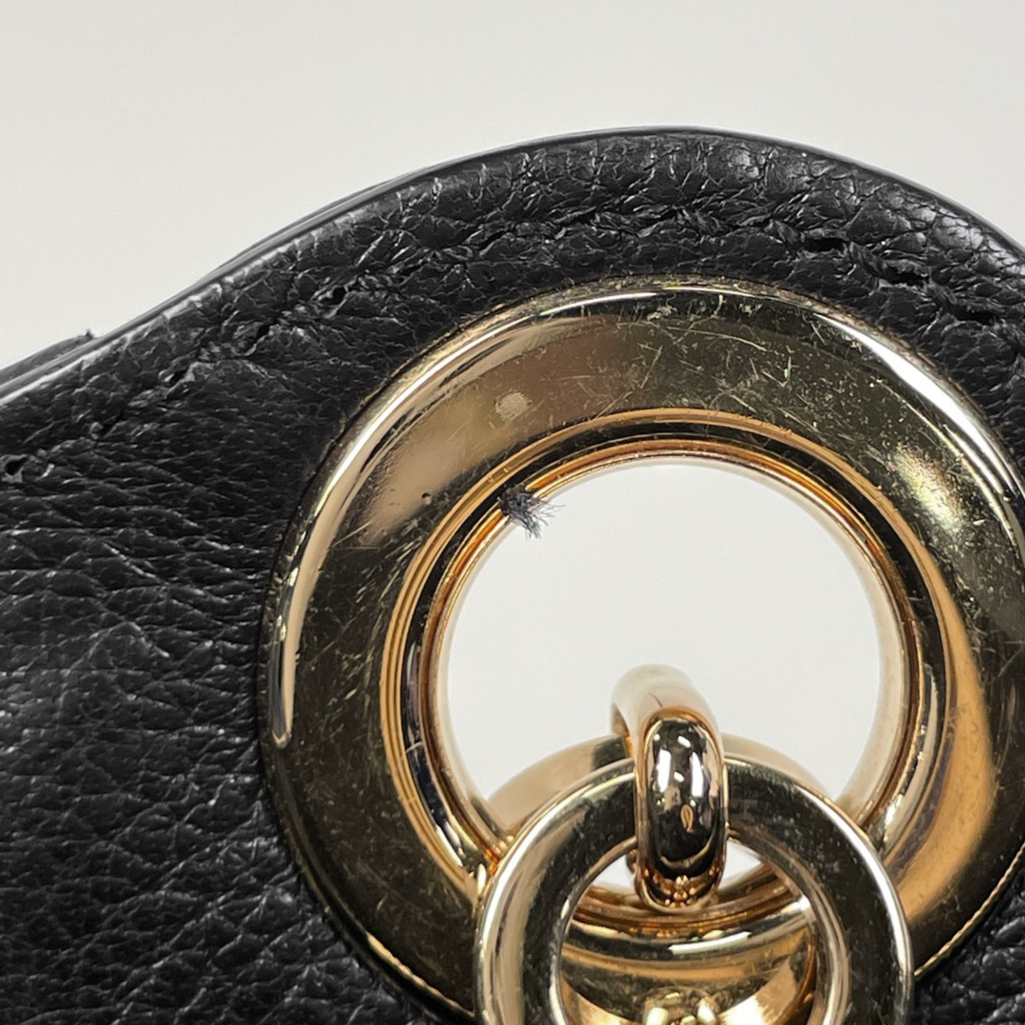 Salvatore Ferragamo Gancini Black Leather Handbag Tote Bag (Pre-Owned)