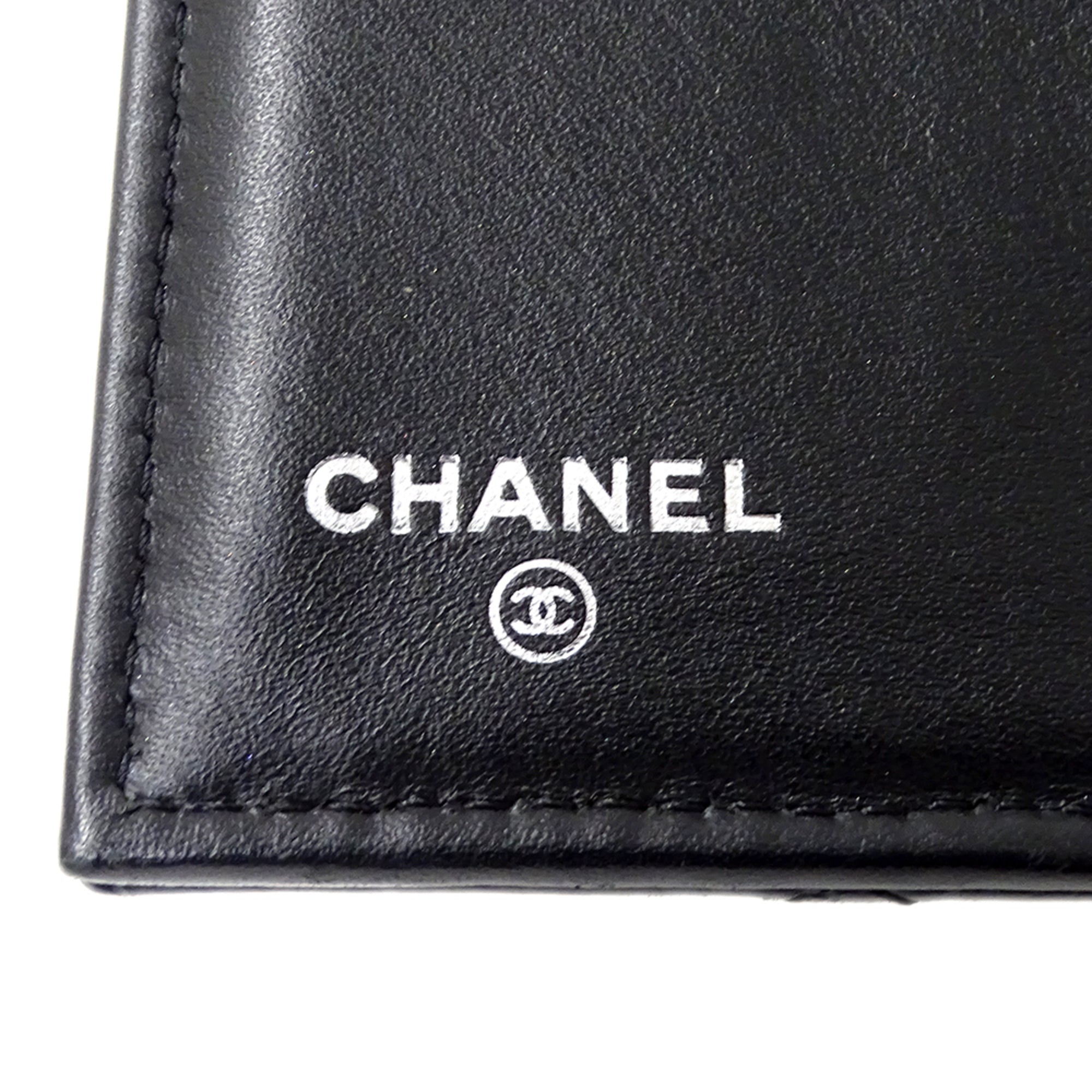 Chanel Black Grained Calfskin Wallet (Tri-Fold) (Pre-Owned)