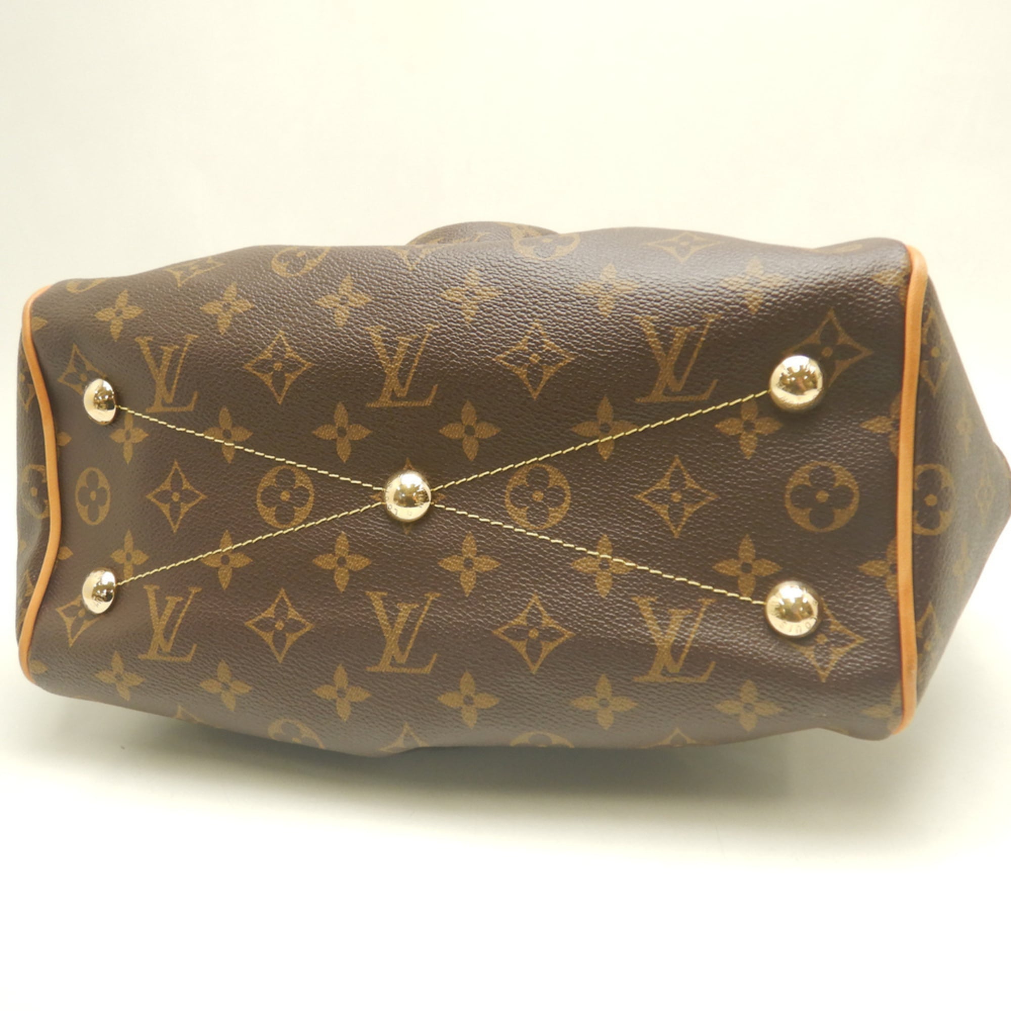 Louis Vuitton Brown Monogram Canvas Handbag (Pre-Owned)