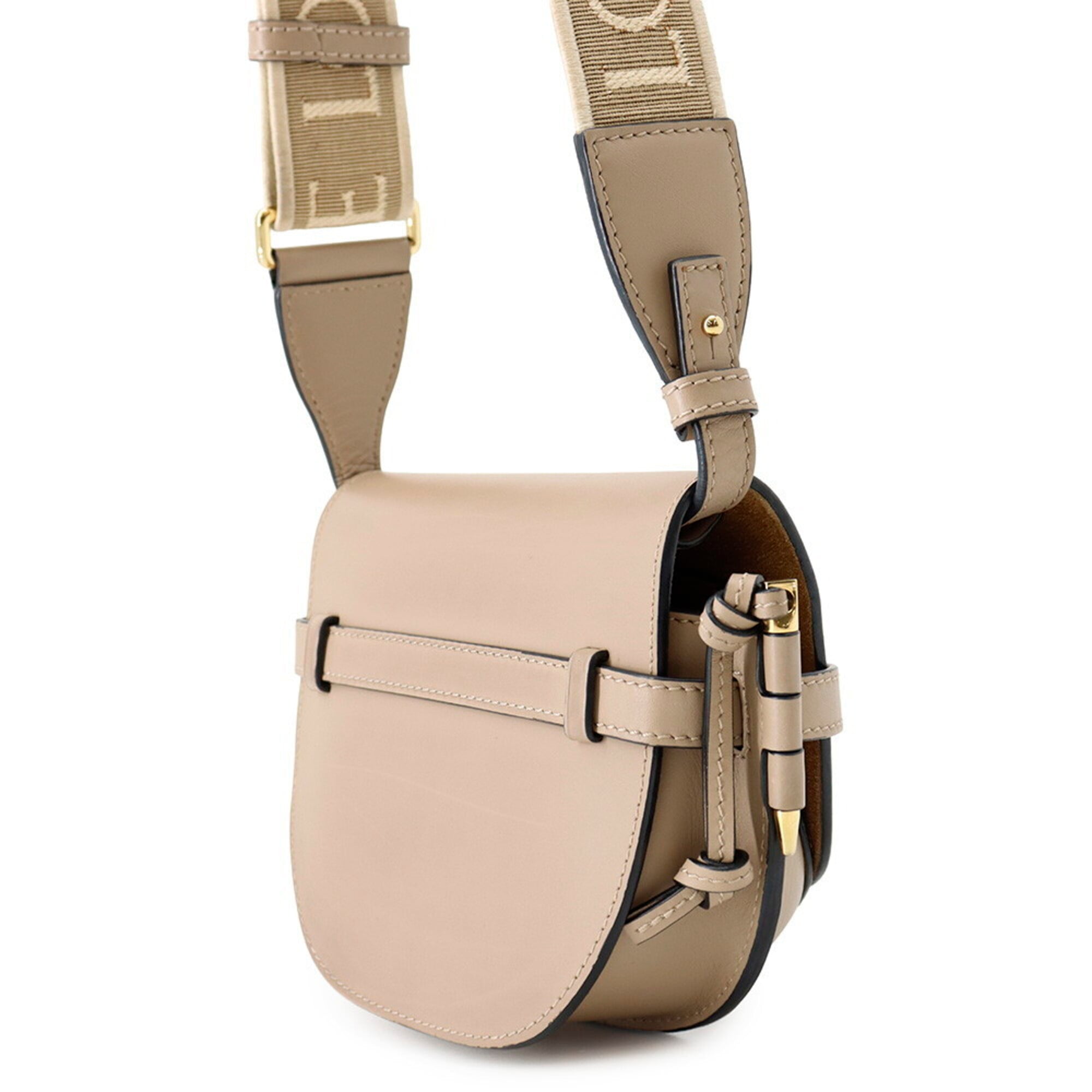 Loewe Sand Leather Shoulder Bag (Pre-Owned)