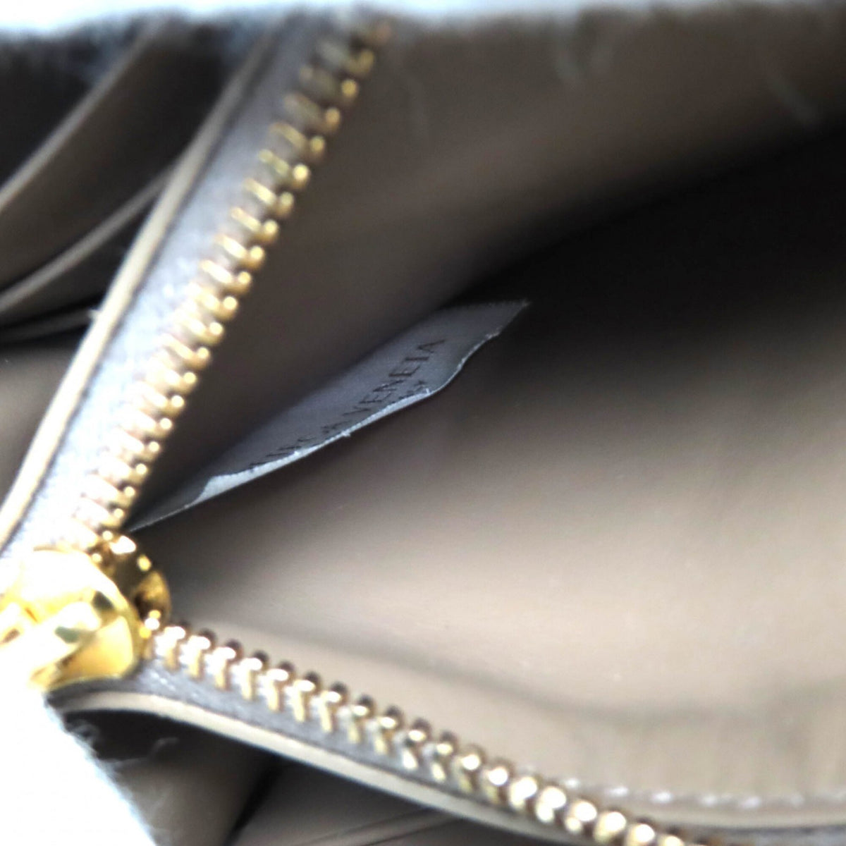 Bottega Veneta Brown Leather Long Wallet (Bi-Fold) (Pre-Owned)