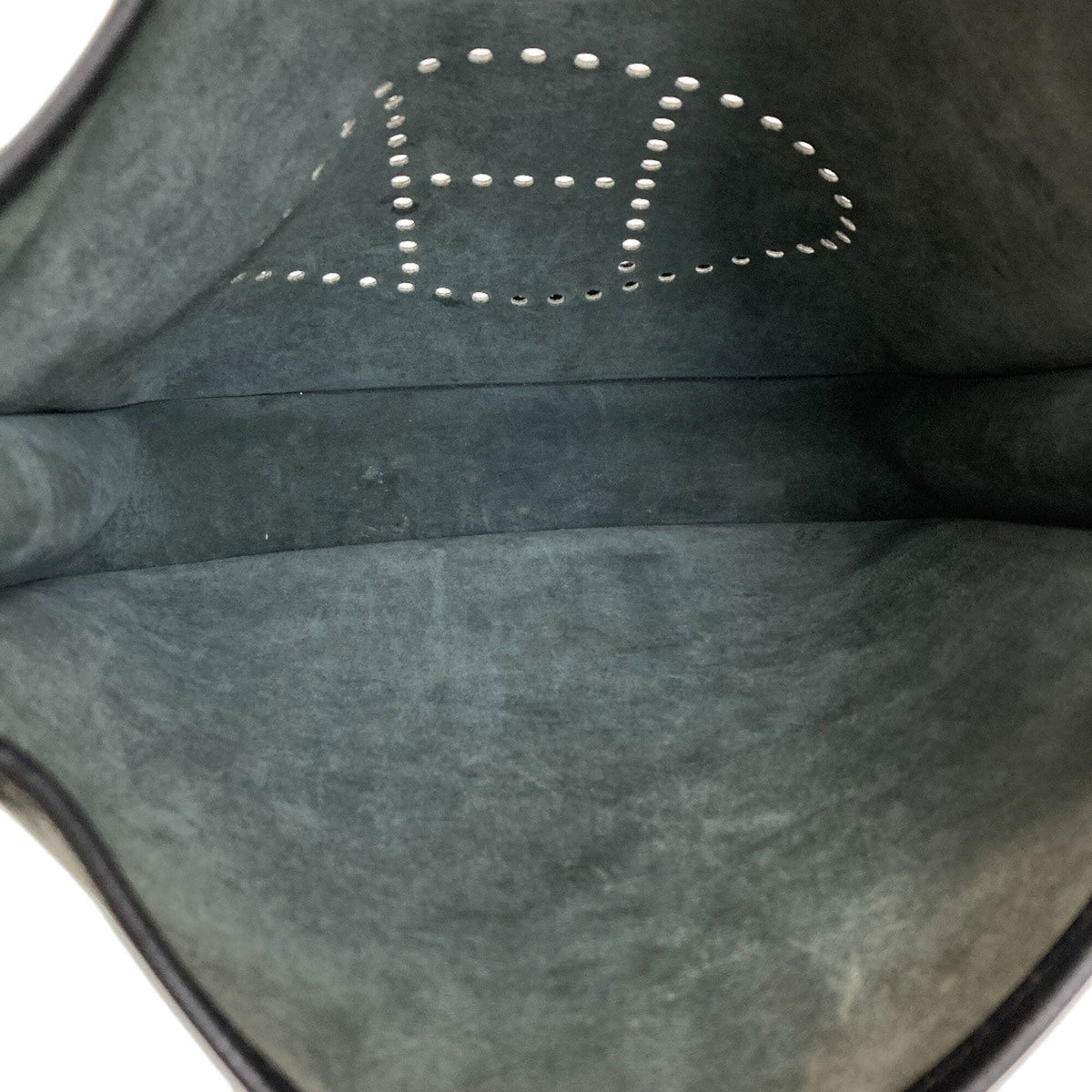 Hermes Black Epsom Leather Shoulder Bag (Pre-Owned)