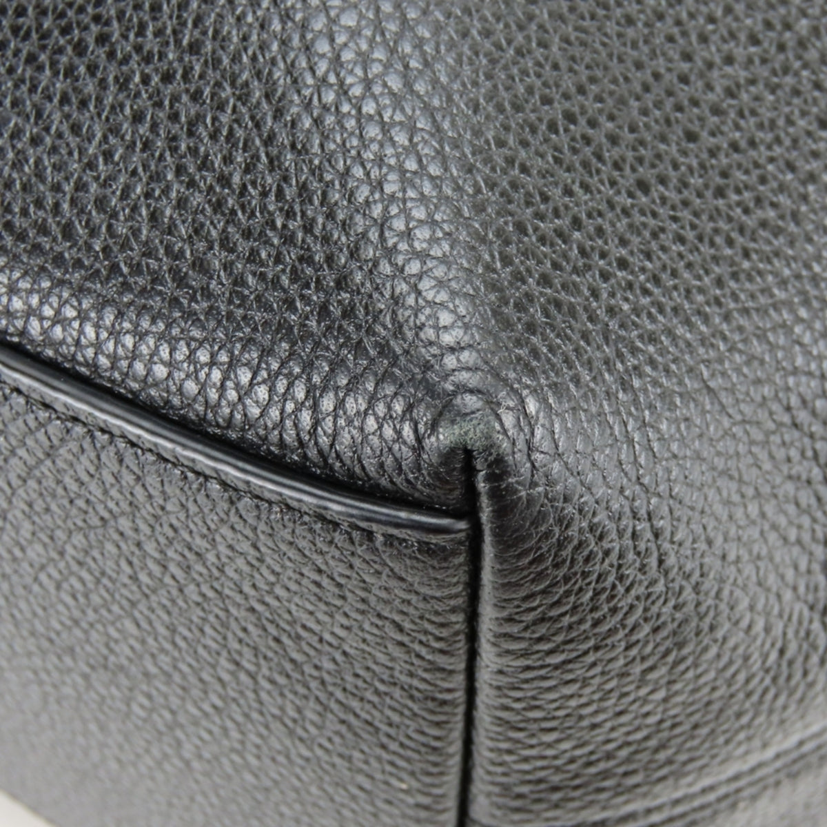 Coach Black Leather Tote Bag (Pre-Owned)