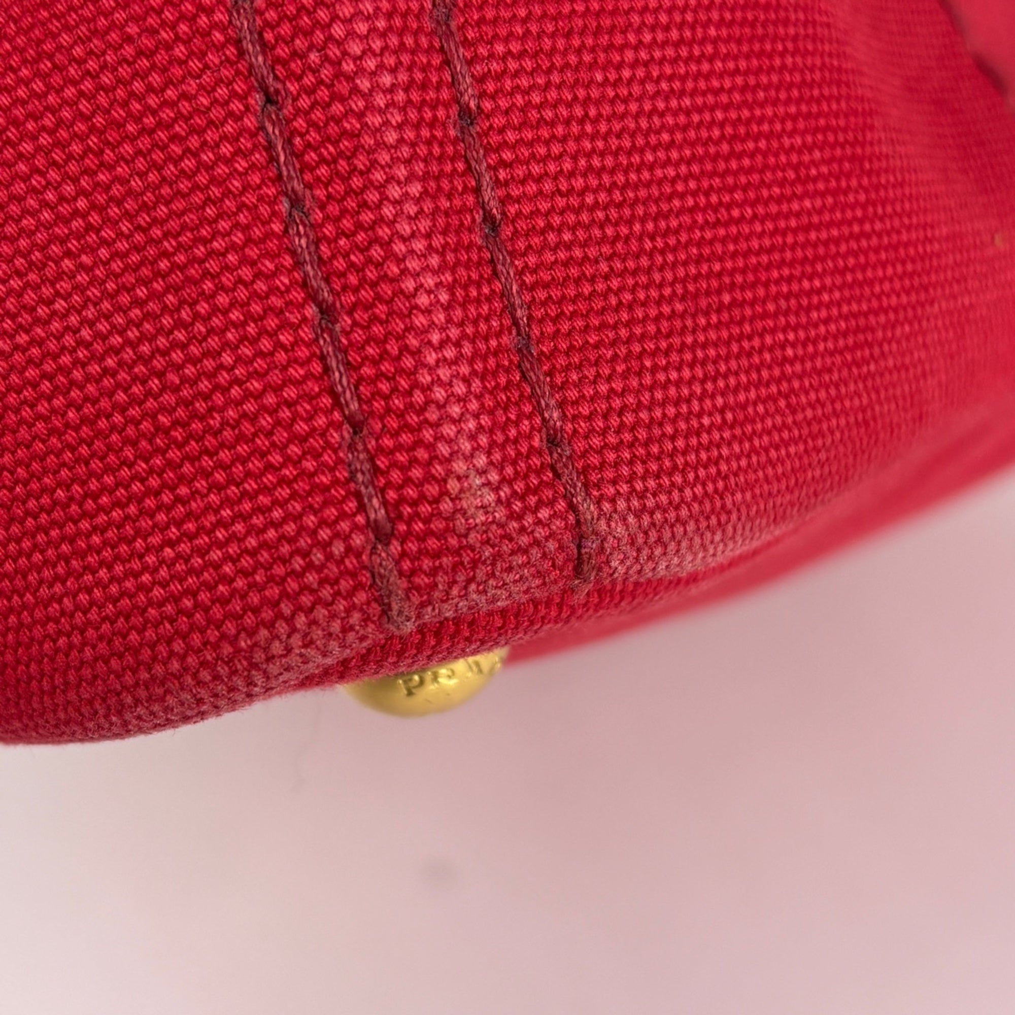 Prada Red Color Canapa Shoulder Bag Tote Bag (Pre-Owned)