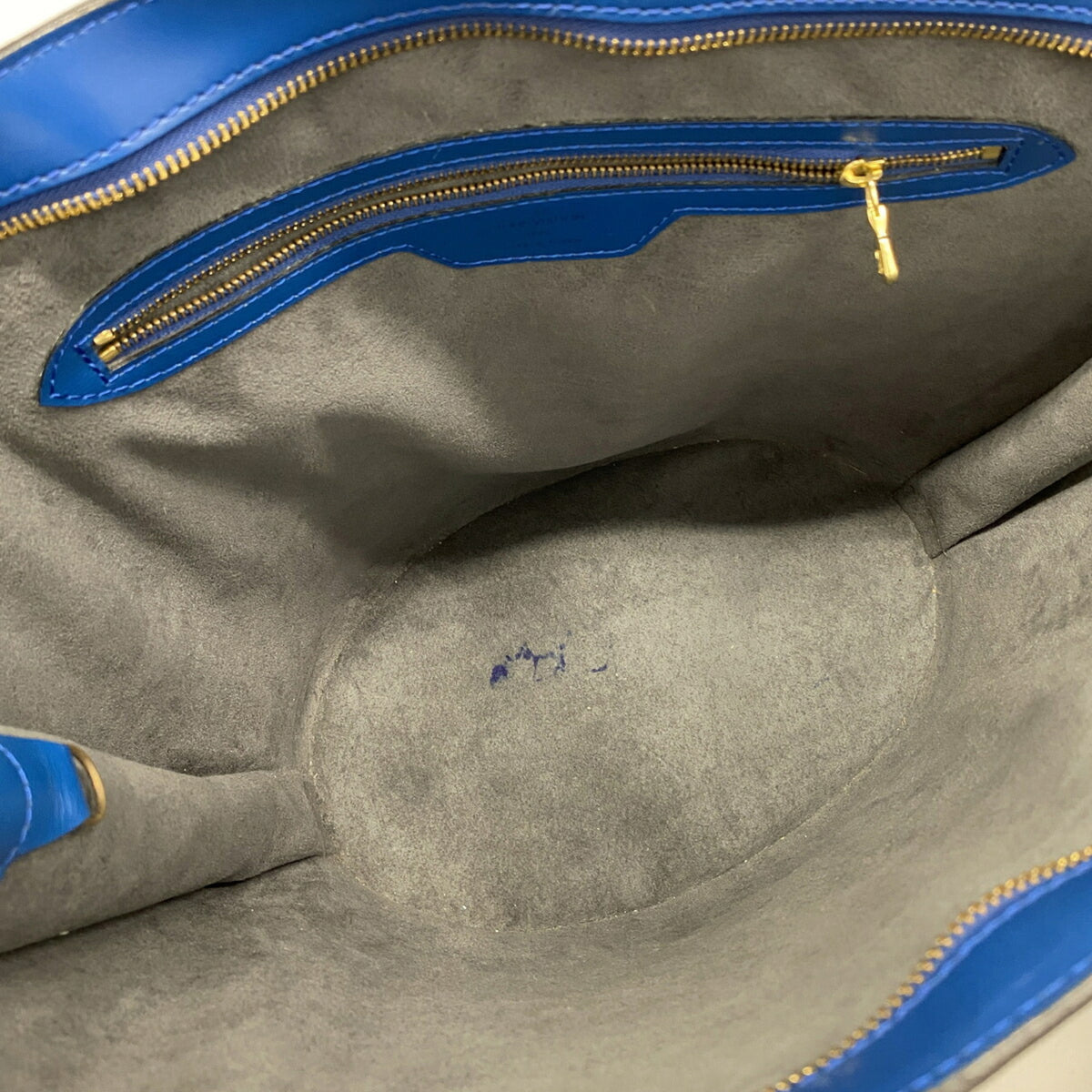 Louis Vuitton Toledo Blue Shoulder Bag (Pre-Owned)