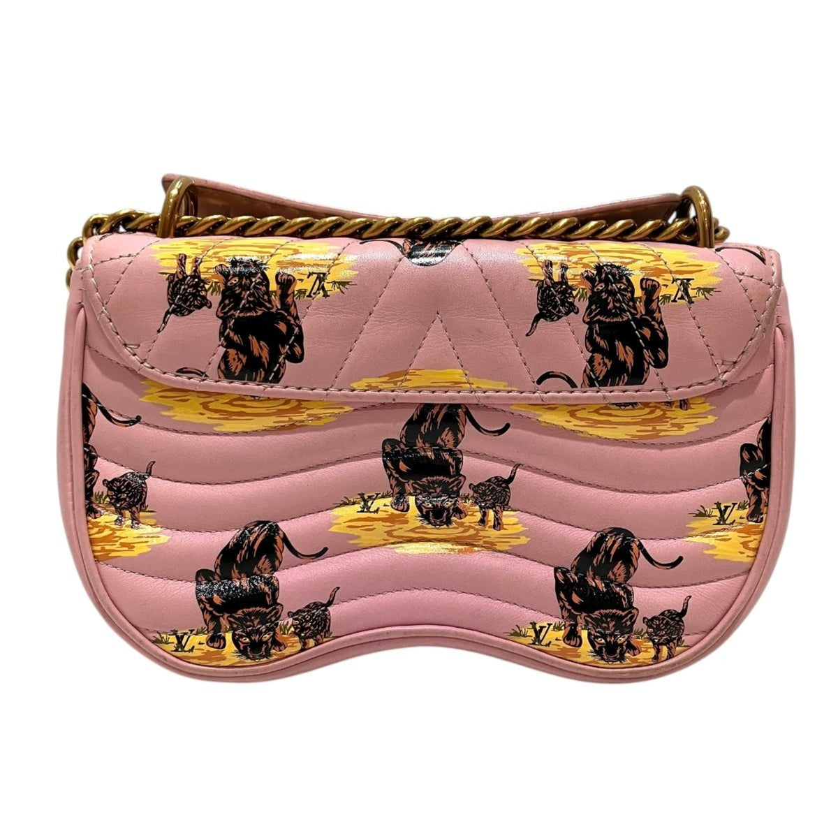 Louis Vuitton Leopard Pink Quilting Shoulder Bag (Pre-Owned)