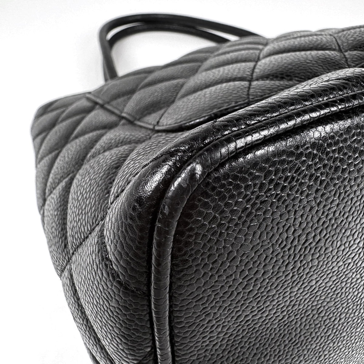Chanel Black Grained Calfskin Tote Bag (Pre-Owned)