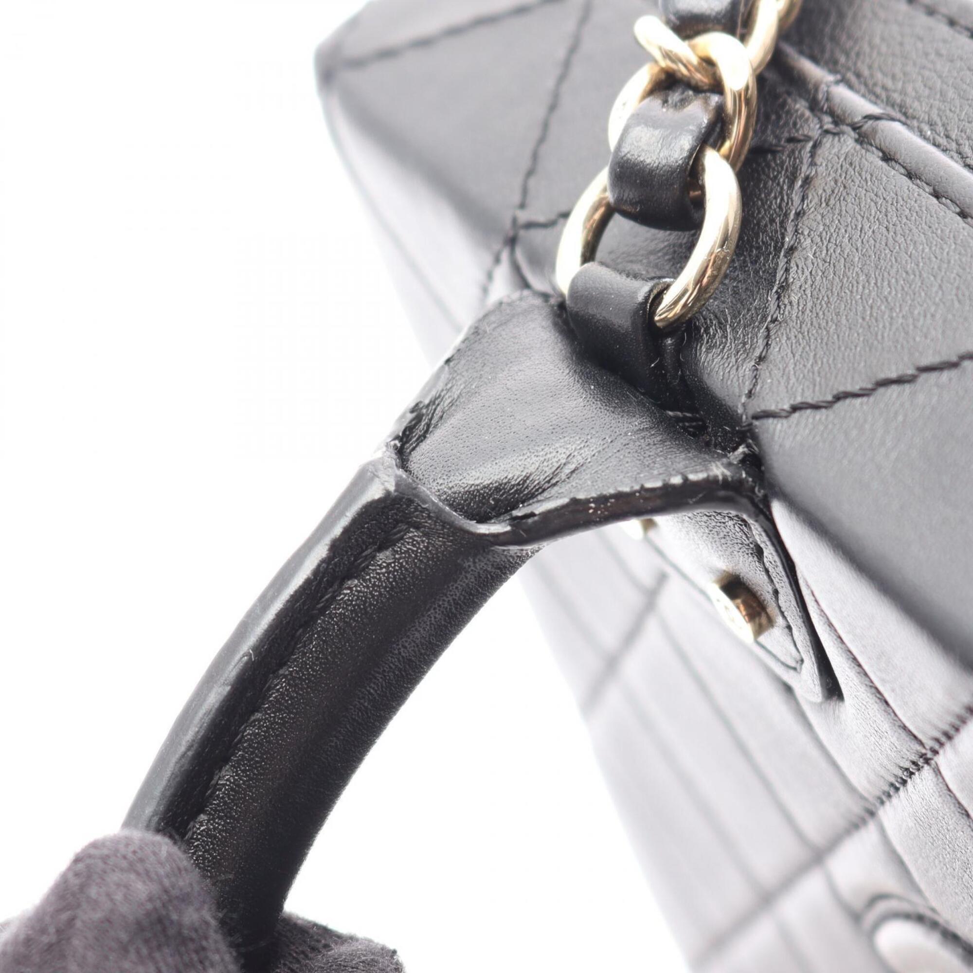 Chanel Black Leather Handbag Shoulder Bag (Pre-Owned)