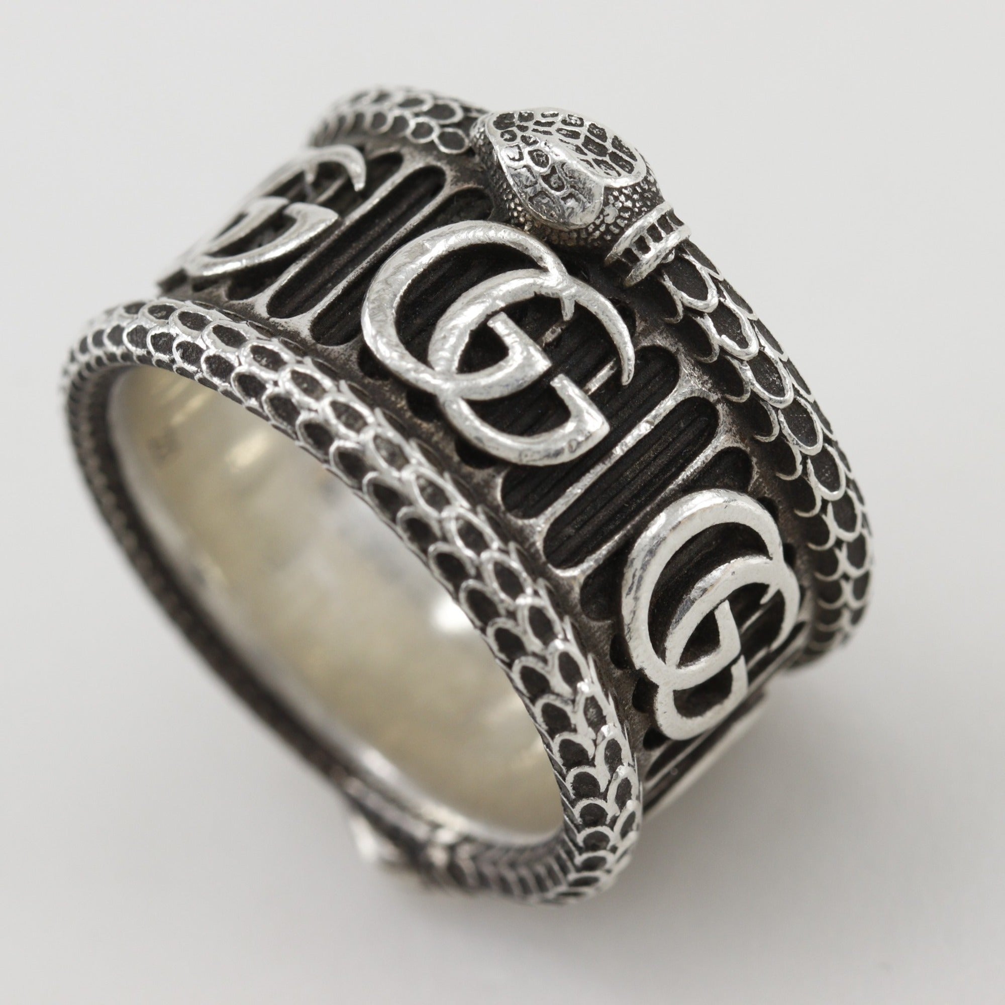Gucci Silver 925 Band Ring (Pre-Owned)