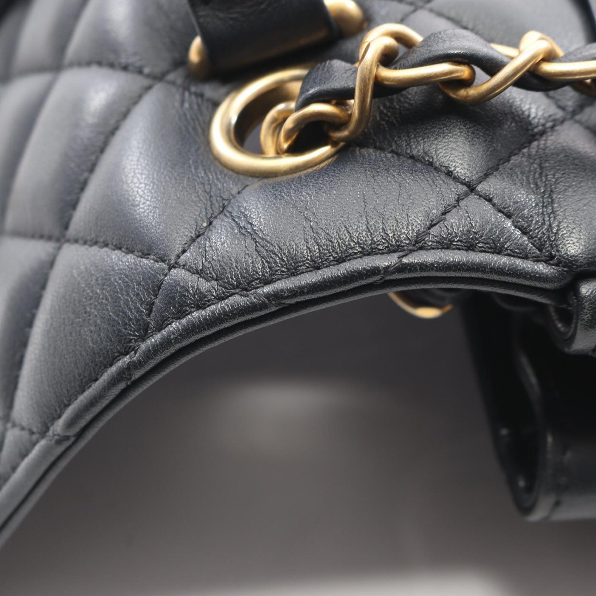 Chanel Navy Leather Handbag Shoulder Bag (Pre-Owned)