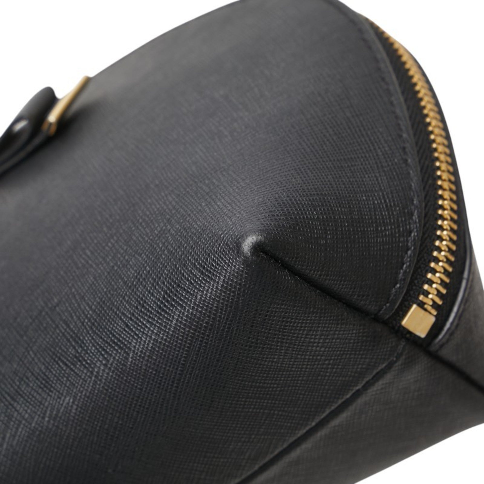 Michael Kors Black Leather Pouch (Pre-Owned)