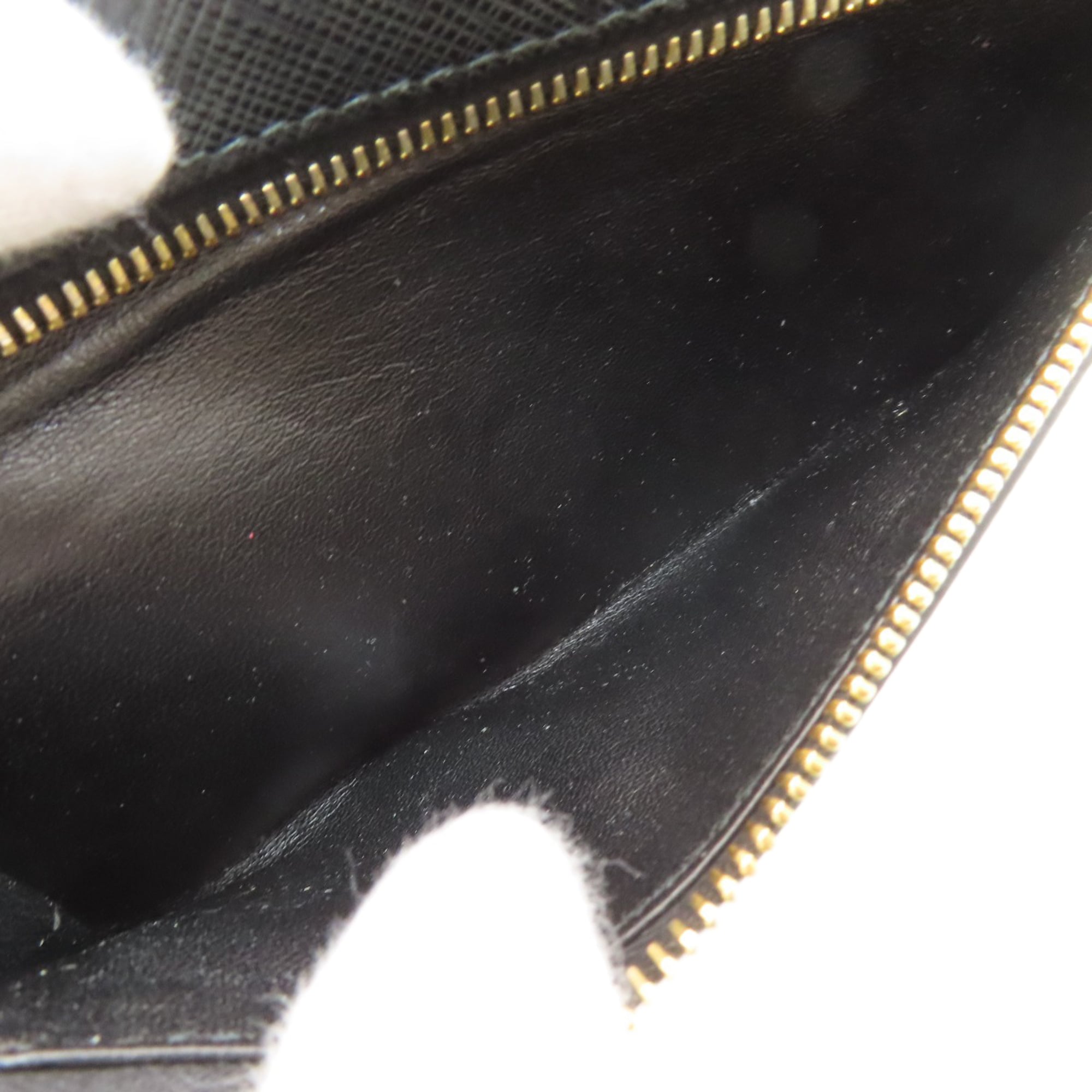 Prada Black Leather Long Wallet (Bi-Fold) (Pre-Owned)