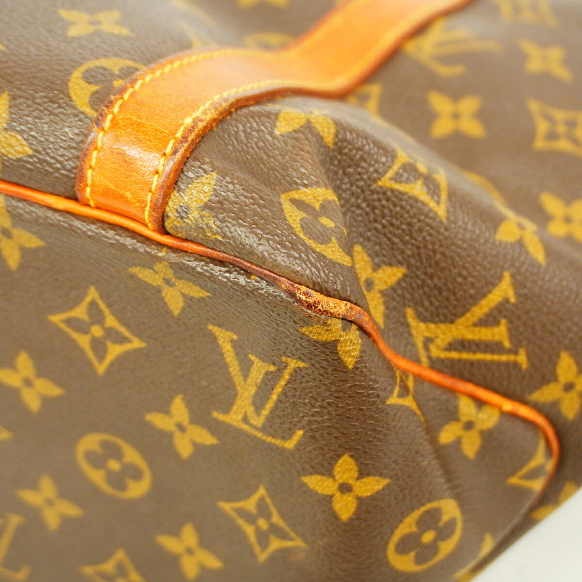 Louis Vuitton Brown Tote Bag (Pre-Owned)