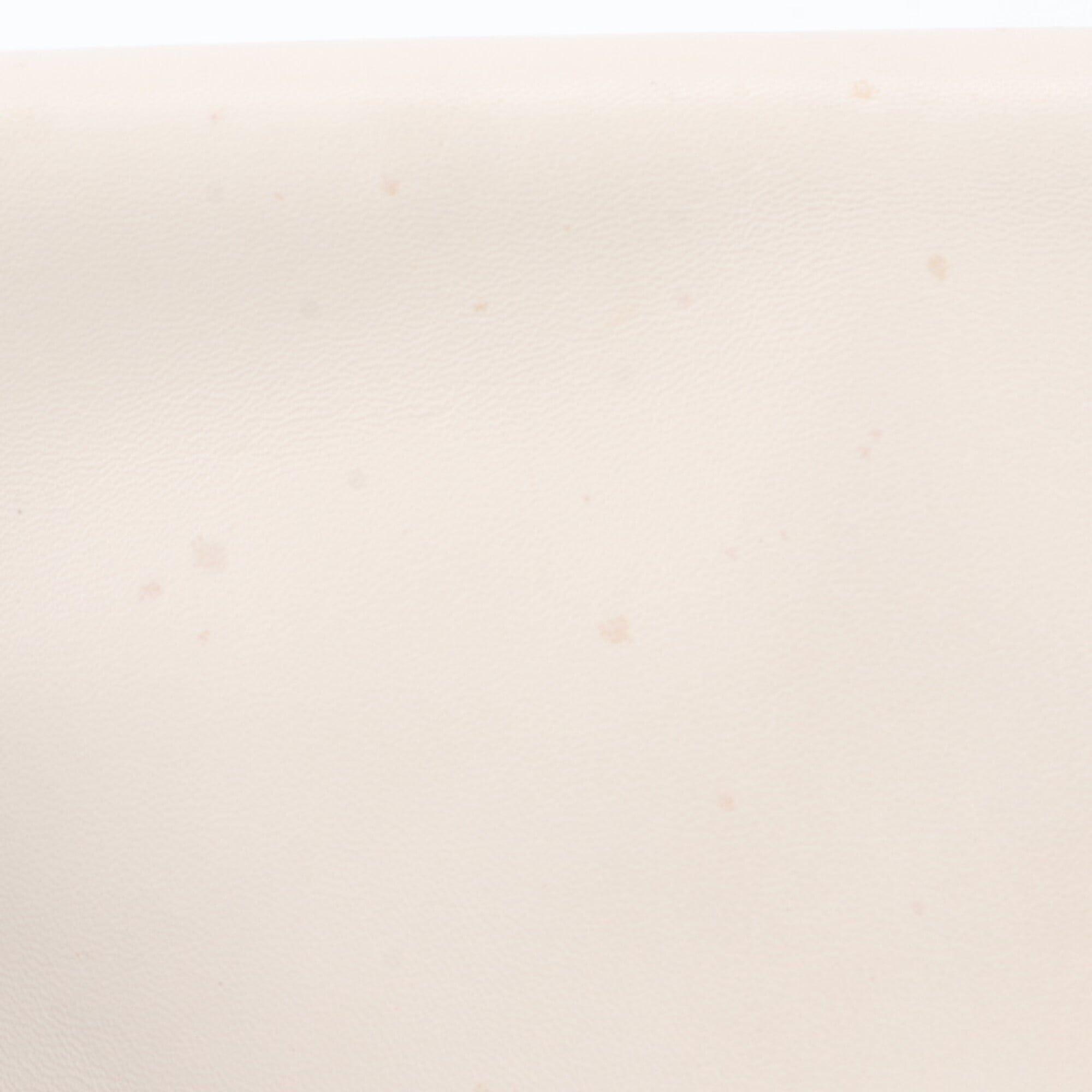 Loewe Ivory Leather Crossbody Bag Shoulder Bag (Pre-Owned)