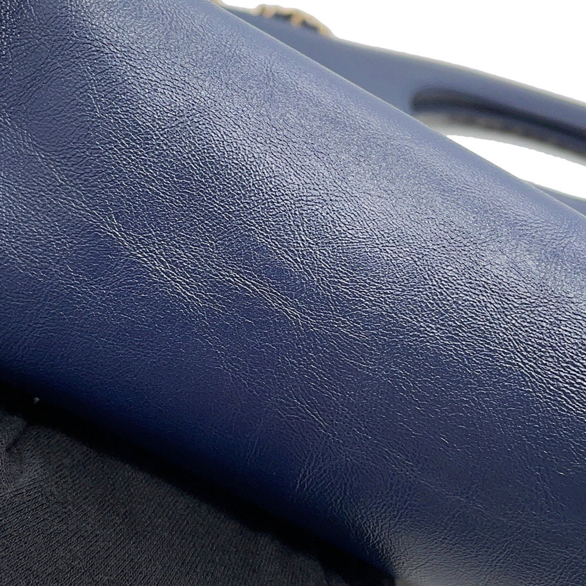 Chanel Navy Leather Handbag Shoulder Bag (Pre-Owned)