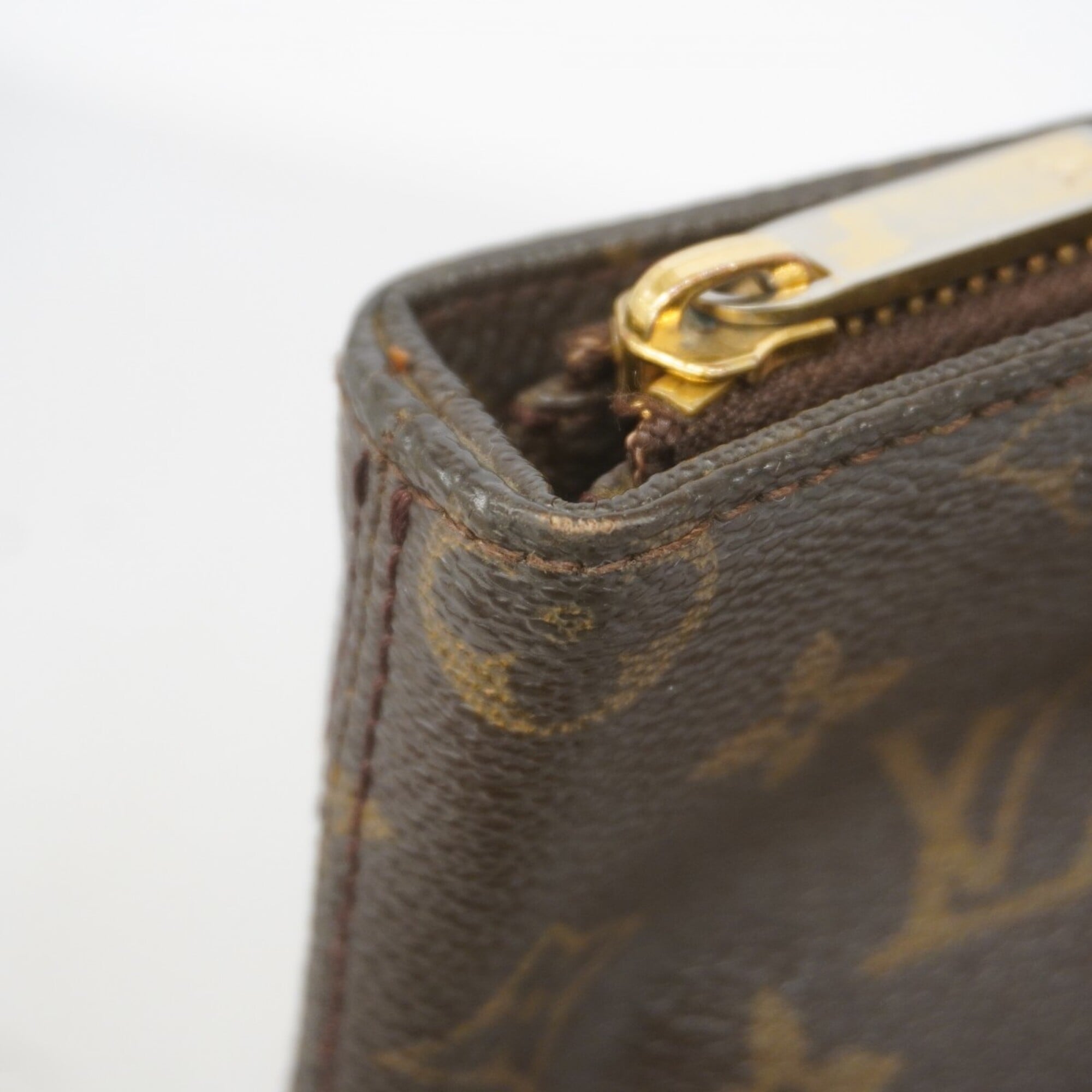 Louis Vuitton Brown Tote Bag (Pre-Owned)