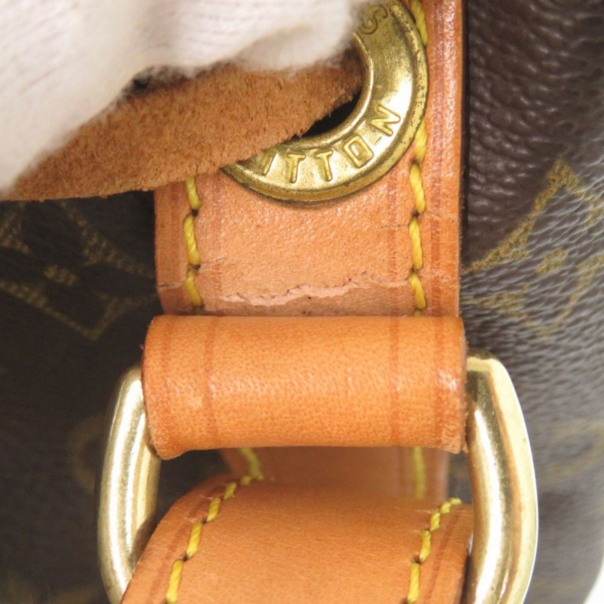 Louis Vuitton Brown Monogram Monogram Shoulder Bag (Pre-Owned)