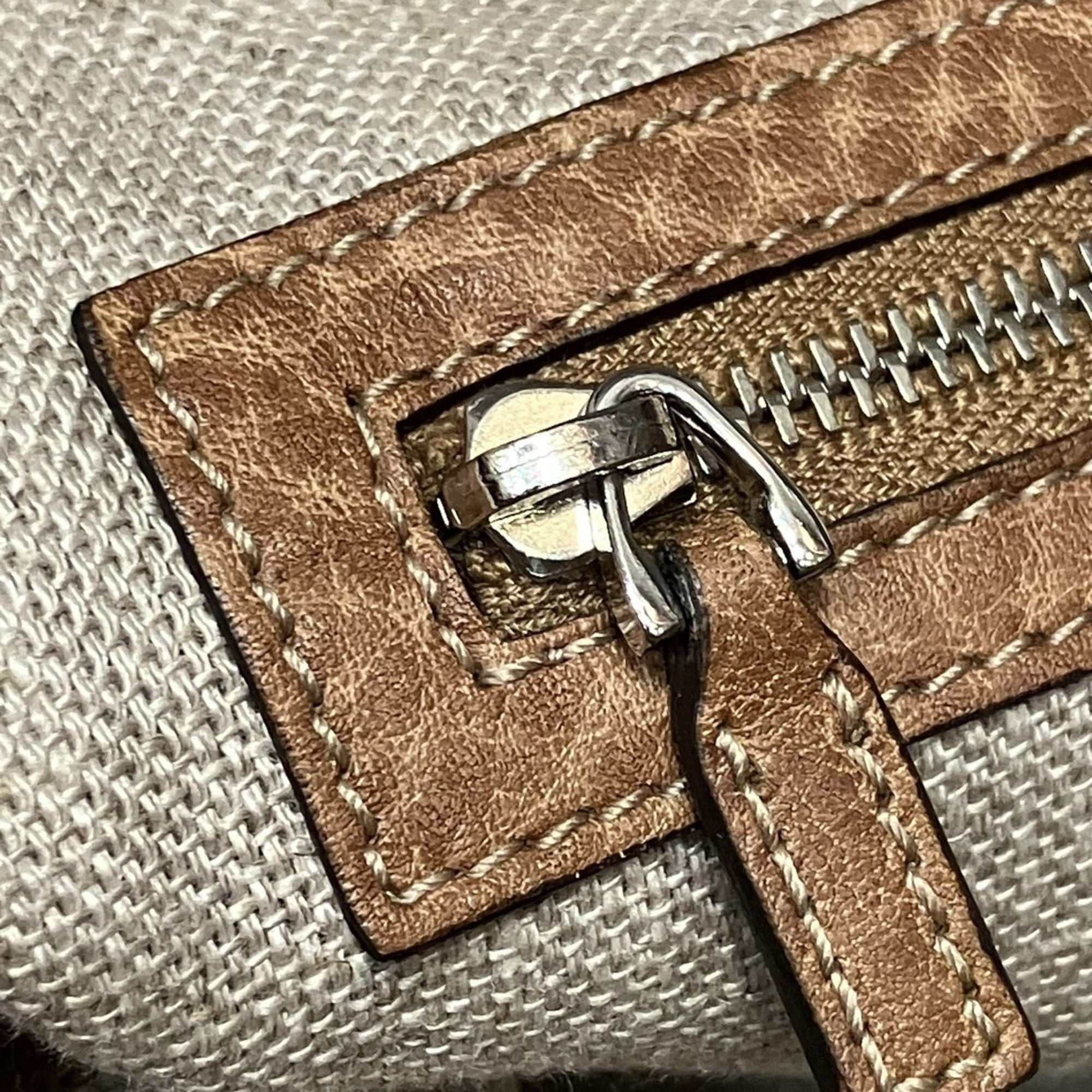 Gucci Multi-Color Hemp Linen Leather Tote Bag (Pre-Owned)