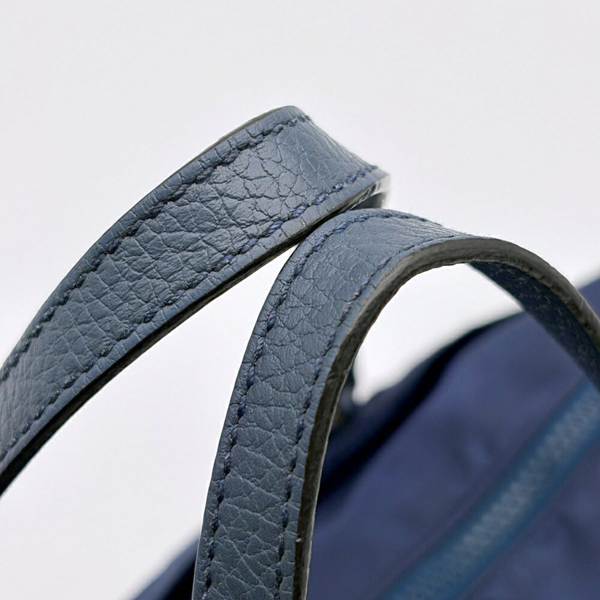 Gucci Navy Nylon Leather Tote Bag (Pre-Owned)