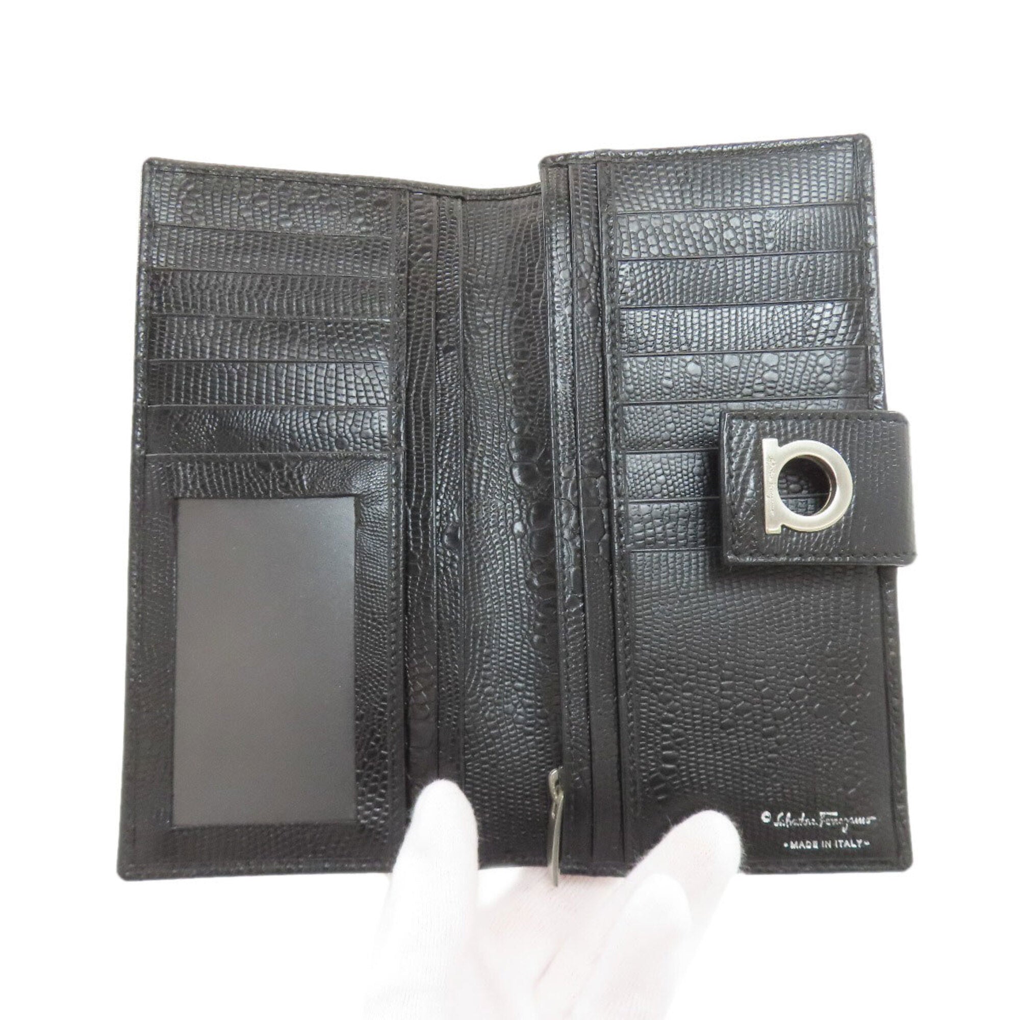 Salvatore Ferragamo Gancini Black Leather Long Wallet (Bi-Fold) (Pre-Owned)
