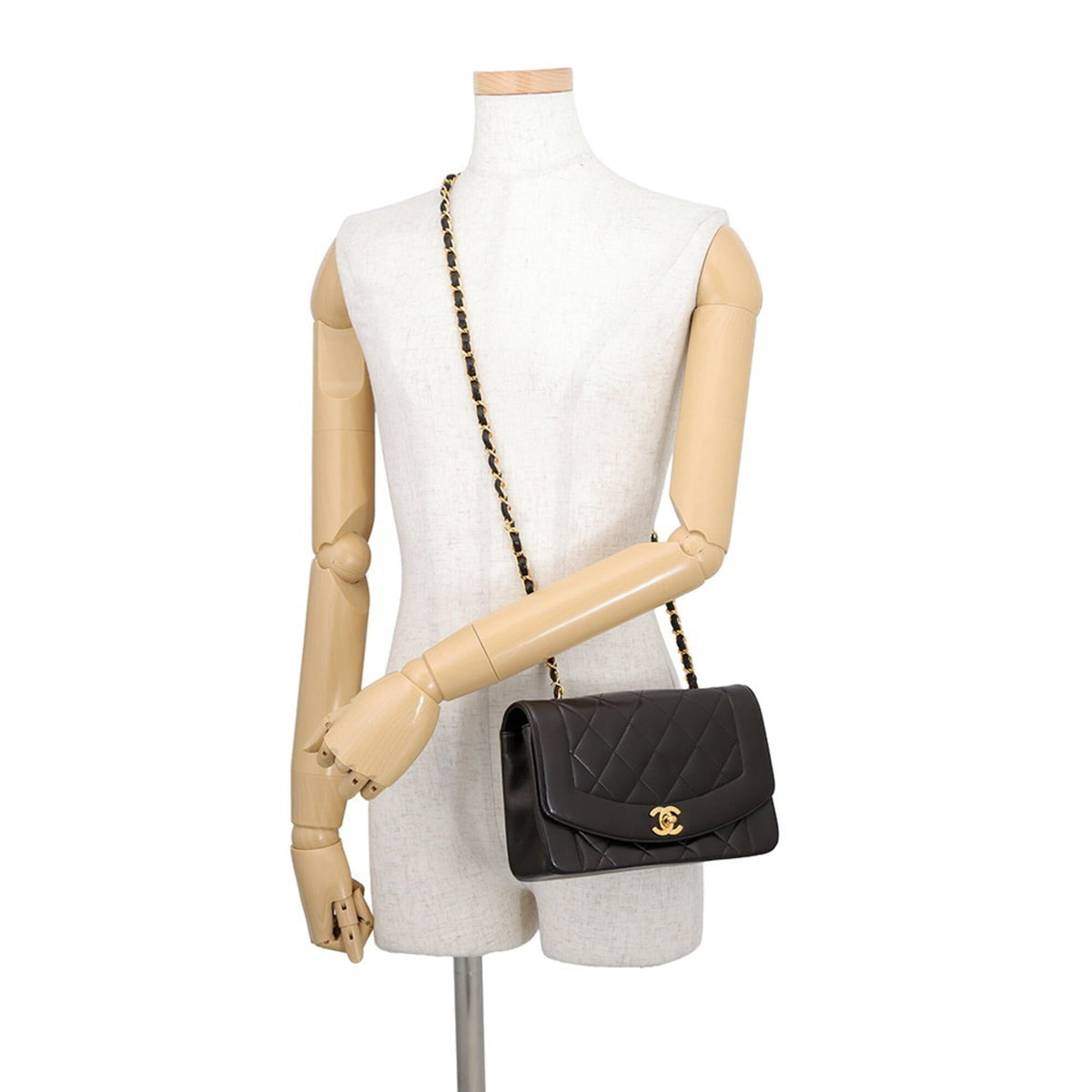 Chanel Matelasse Dark Brown Leather Handbag Shoulder Bag (Pre-Owned)
