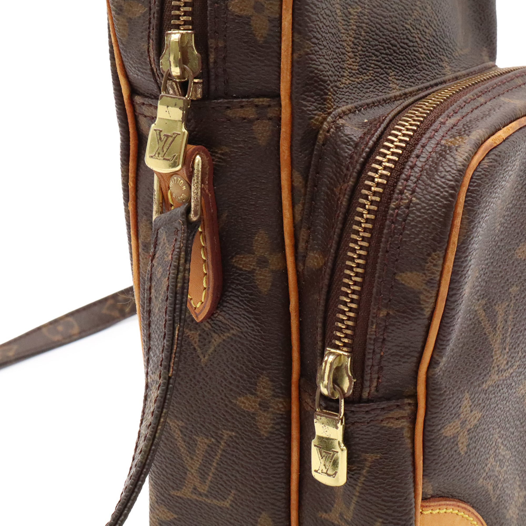 Louis Vuitton Monogram Brown Monogram Pochette Shoulder Bag (Pre-Owned)