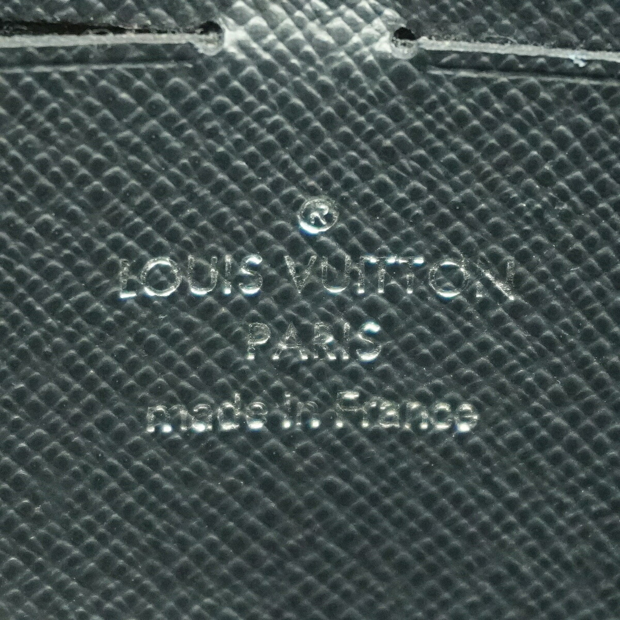 Louis Vuitton White Clutch Bag (Pre-Owned)