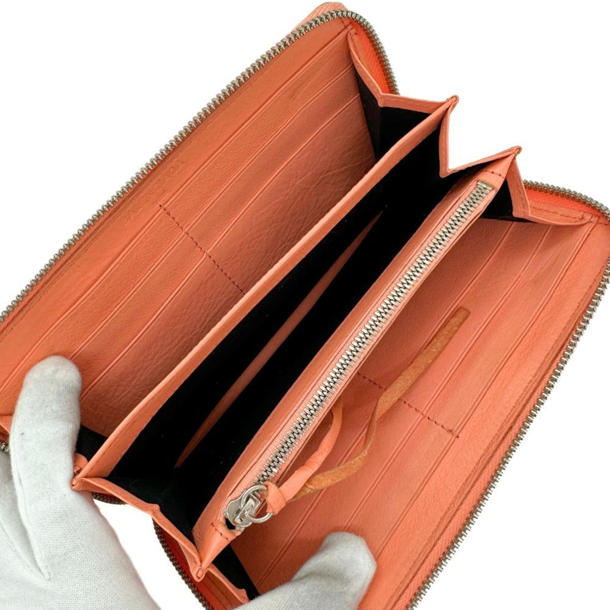 Balenciaga Pink Leather Coin Purse/Coin Case (Pre-Owned)