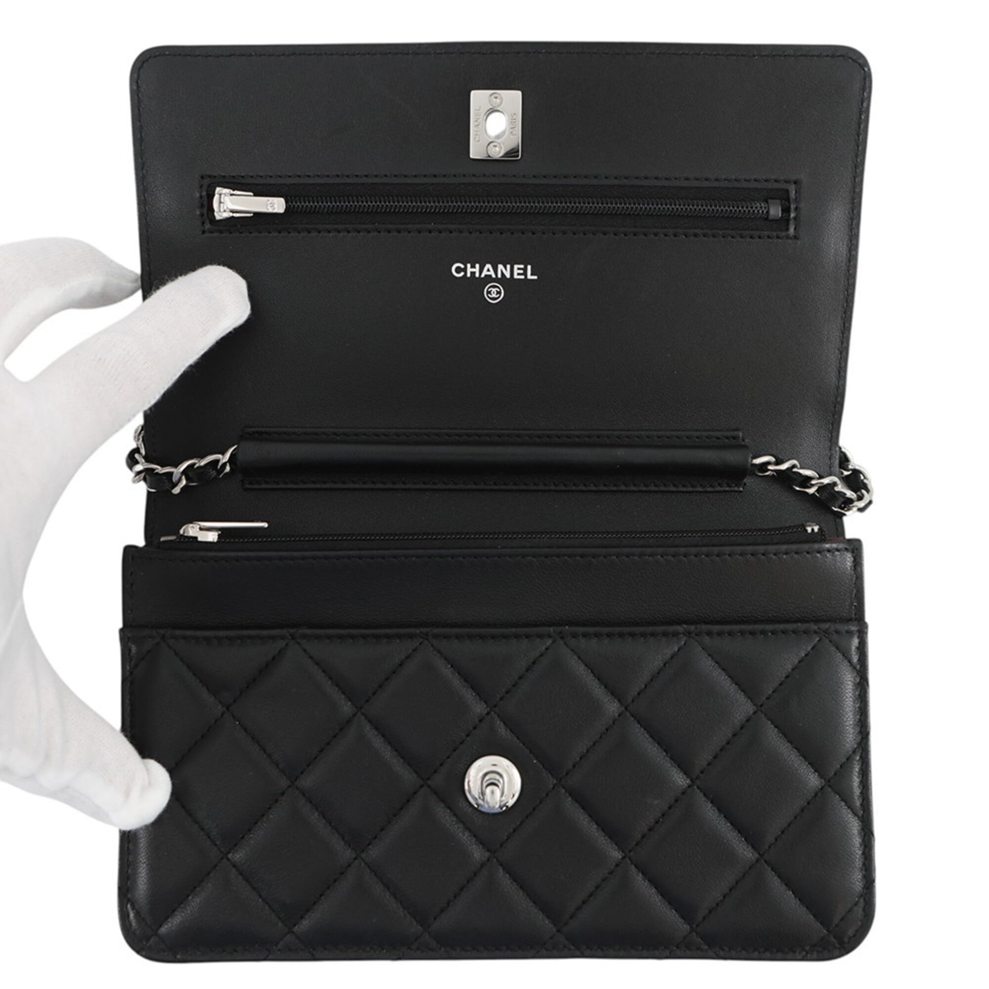 Chanel Black Leather Chain/Shoulder Wallet (Pre-Owned)