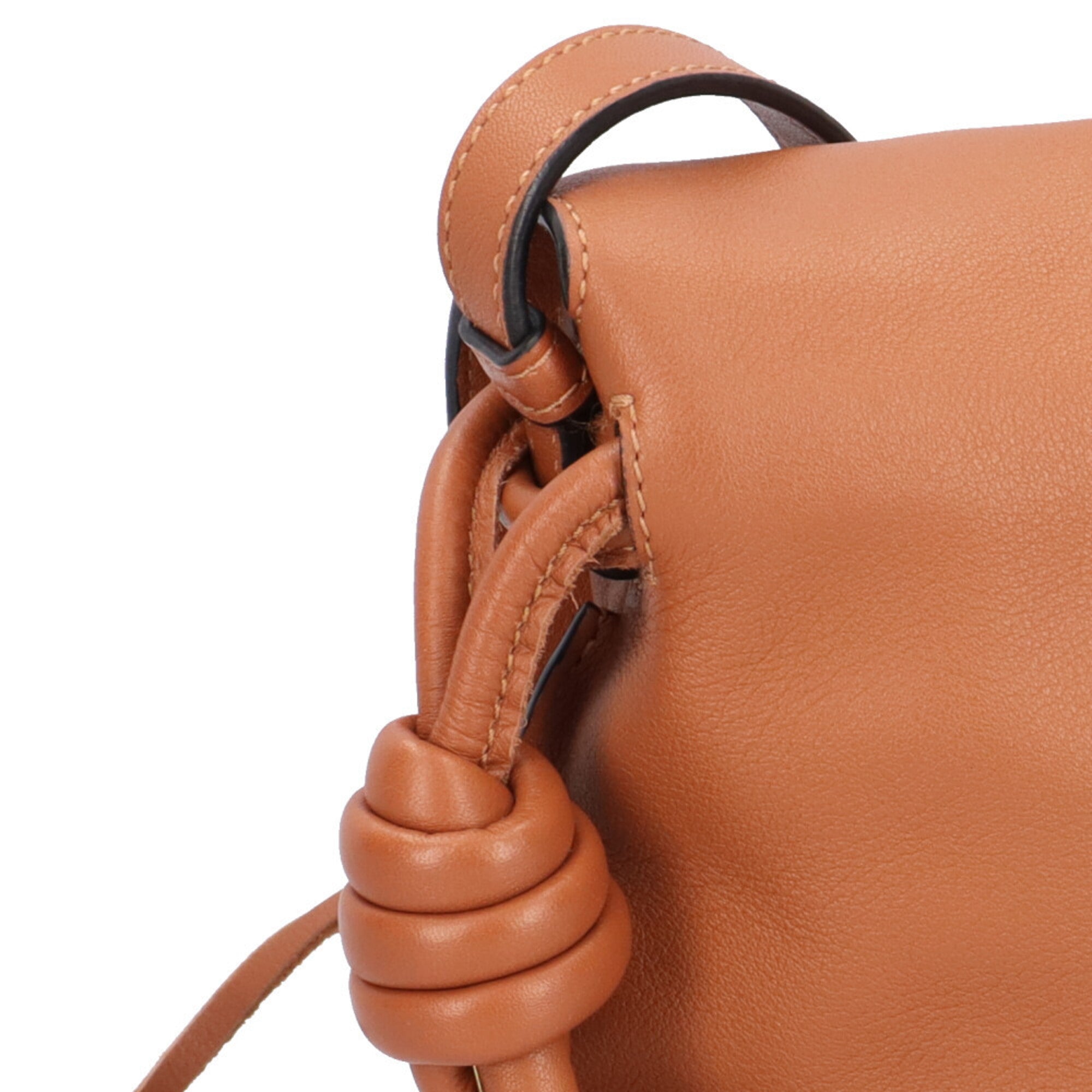 Loewe Brown Leather Shoulder Bag (Pre-Owned)
