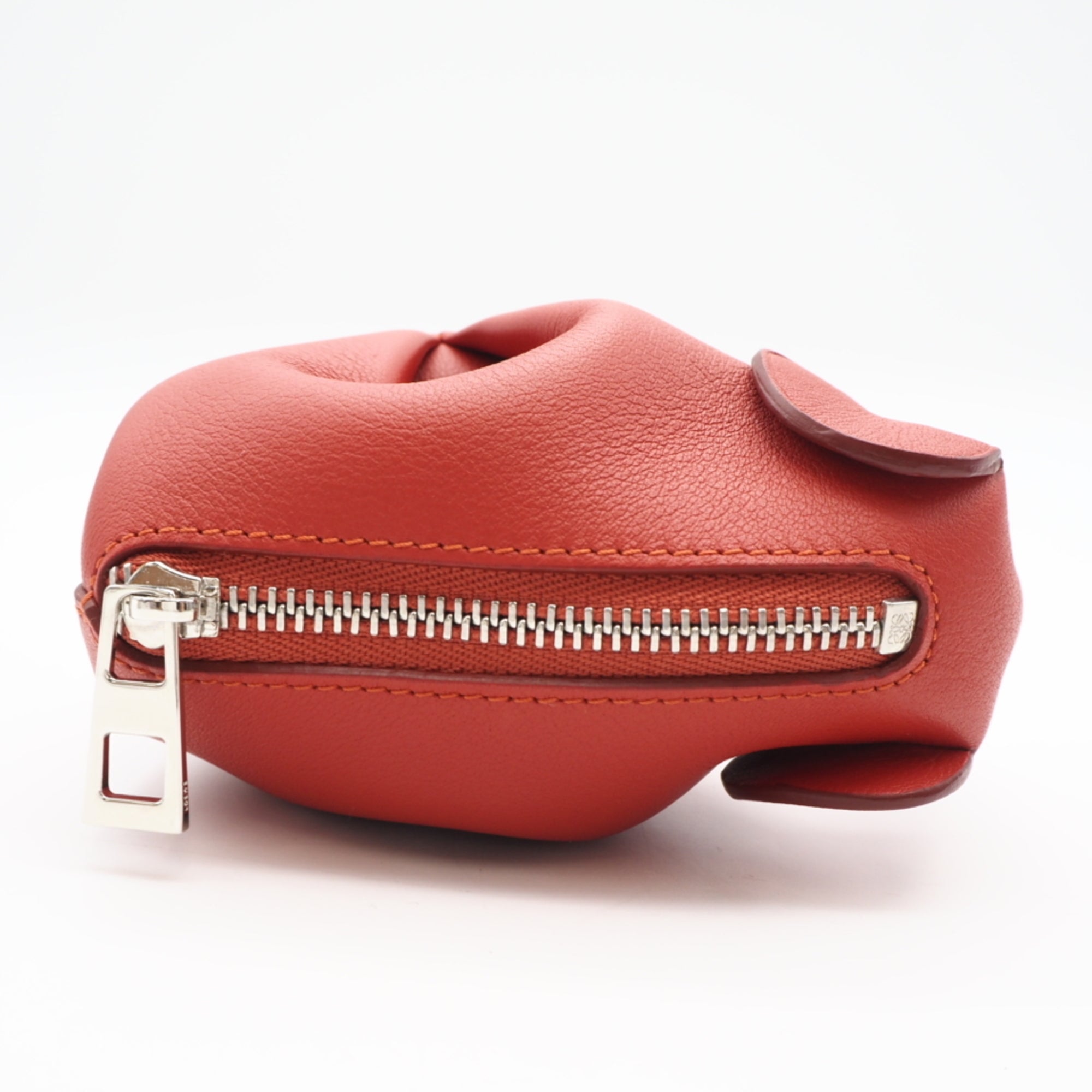 Loewe Red Color Leather Pouch (Pre-Owned)