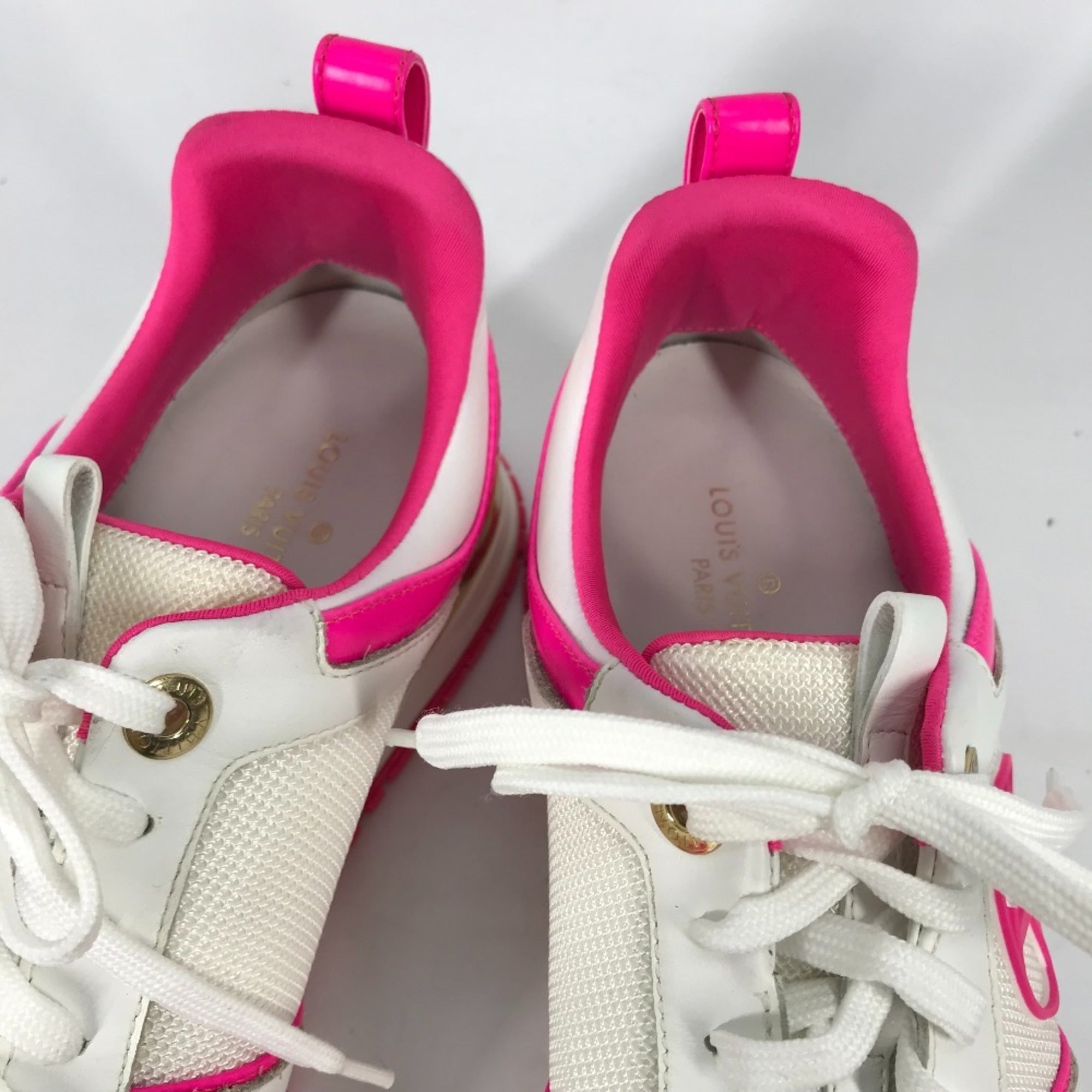 Louis Vuitton Pink White Sneakers (Pre-Owned)