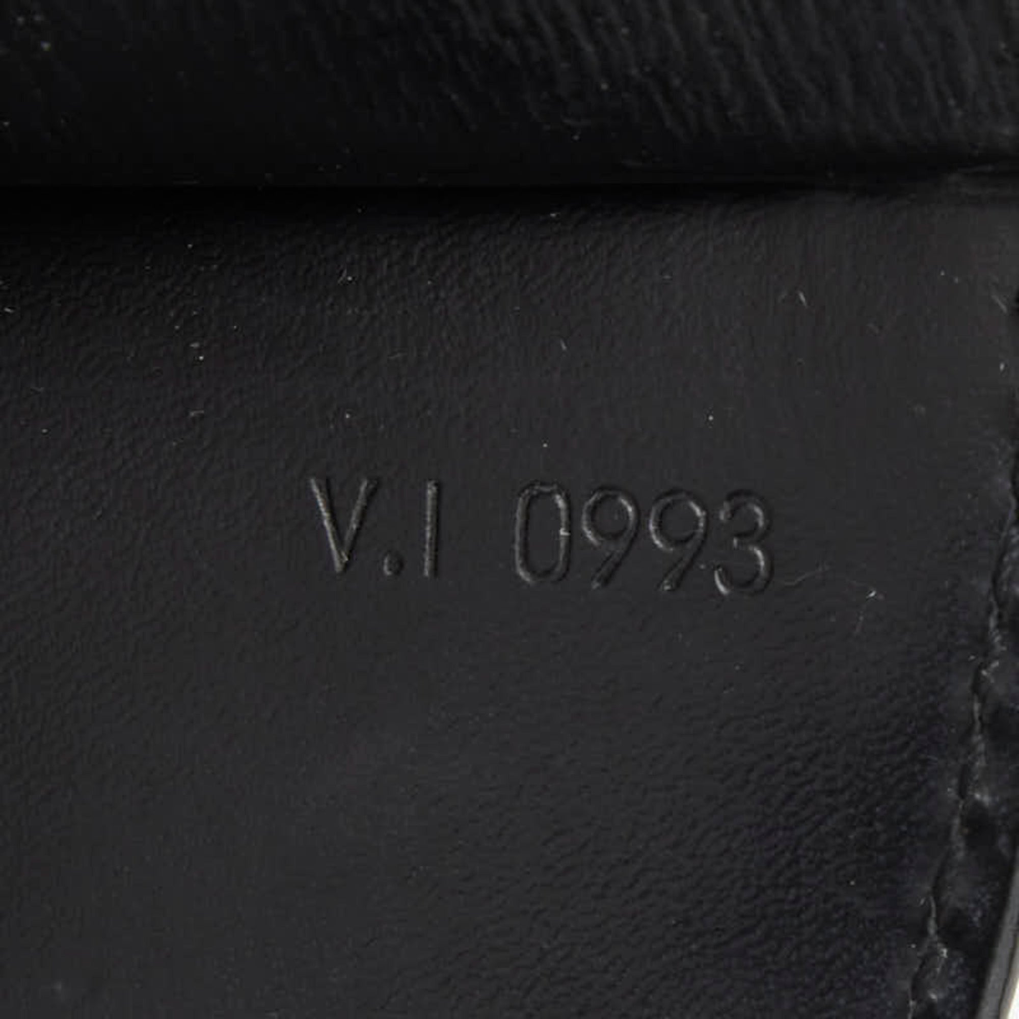 Louis Vuitton Black Noir Cuir Ombre Leather Shoulder Bag (Pre-Owned)
