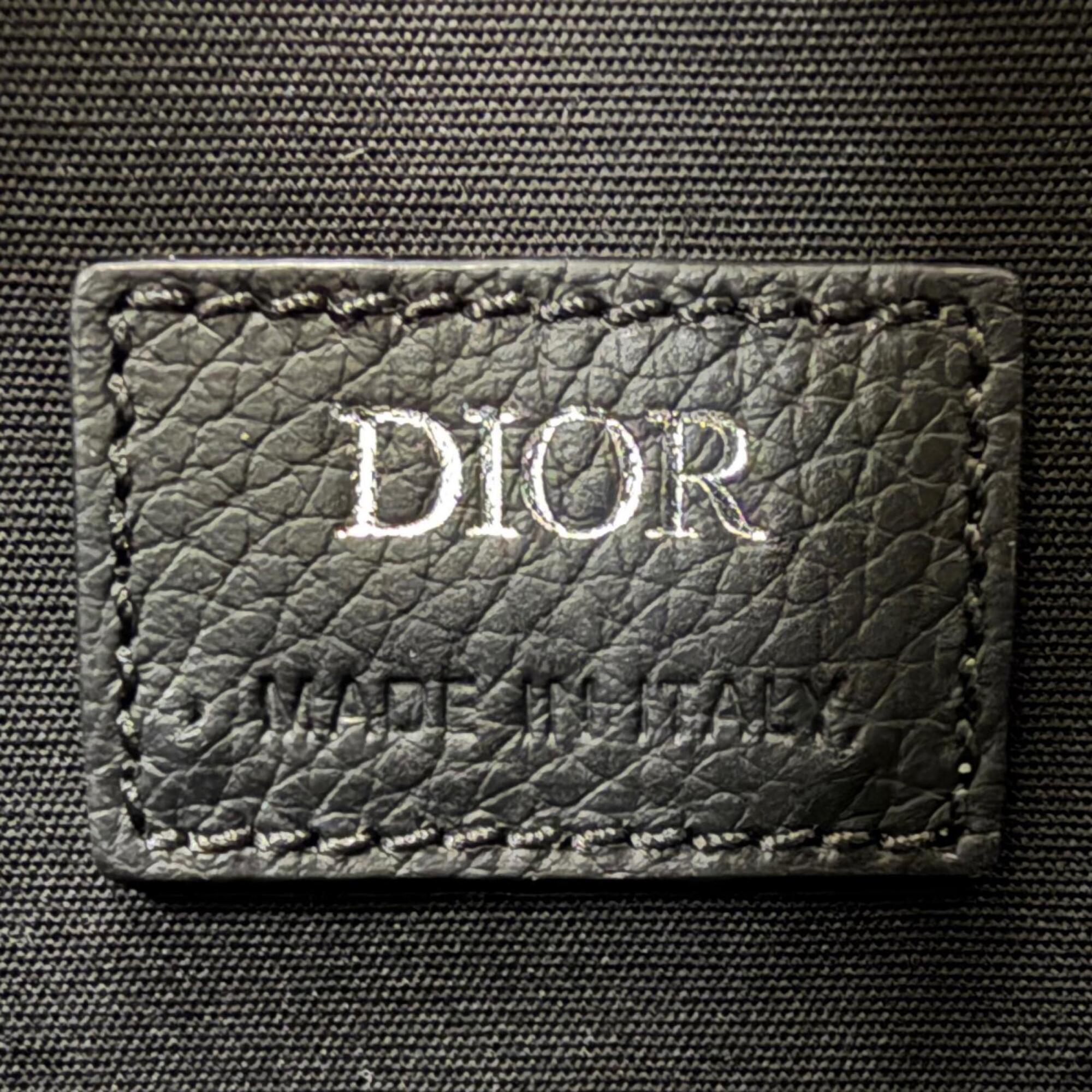 Dior Homme Beige Navy Leather Shoulder Bag (Pre-Owned)