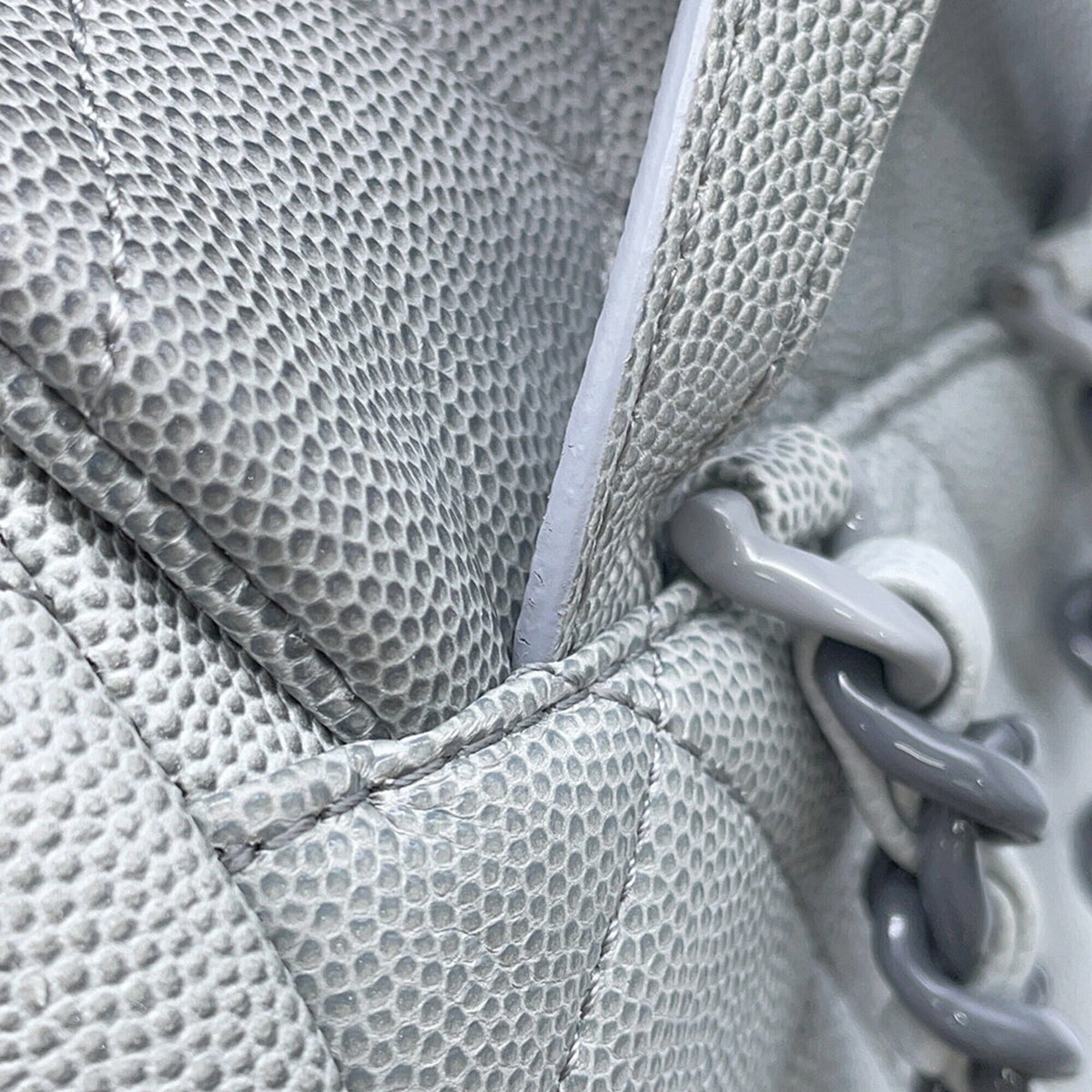 Chanel Gray Grained Calfskin Handbag (Pre-Owned)