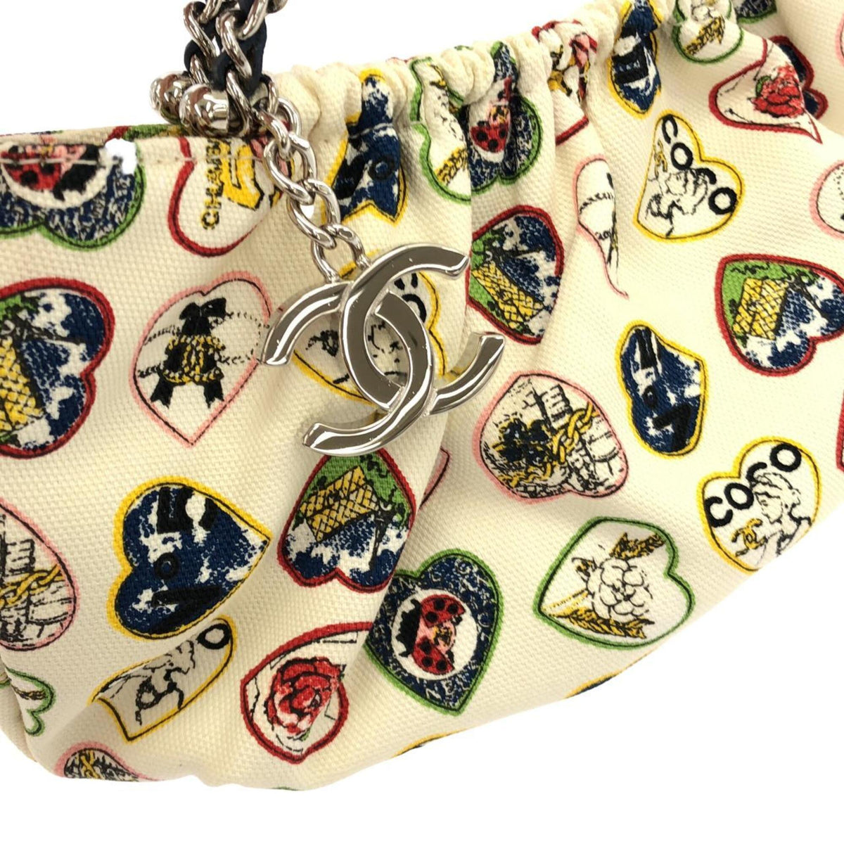 Chanel Ivory Canvas Handbag (Pre-Owned)
