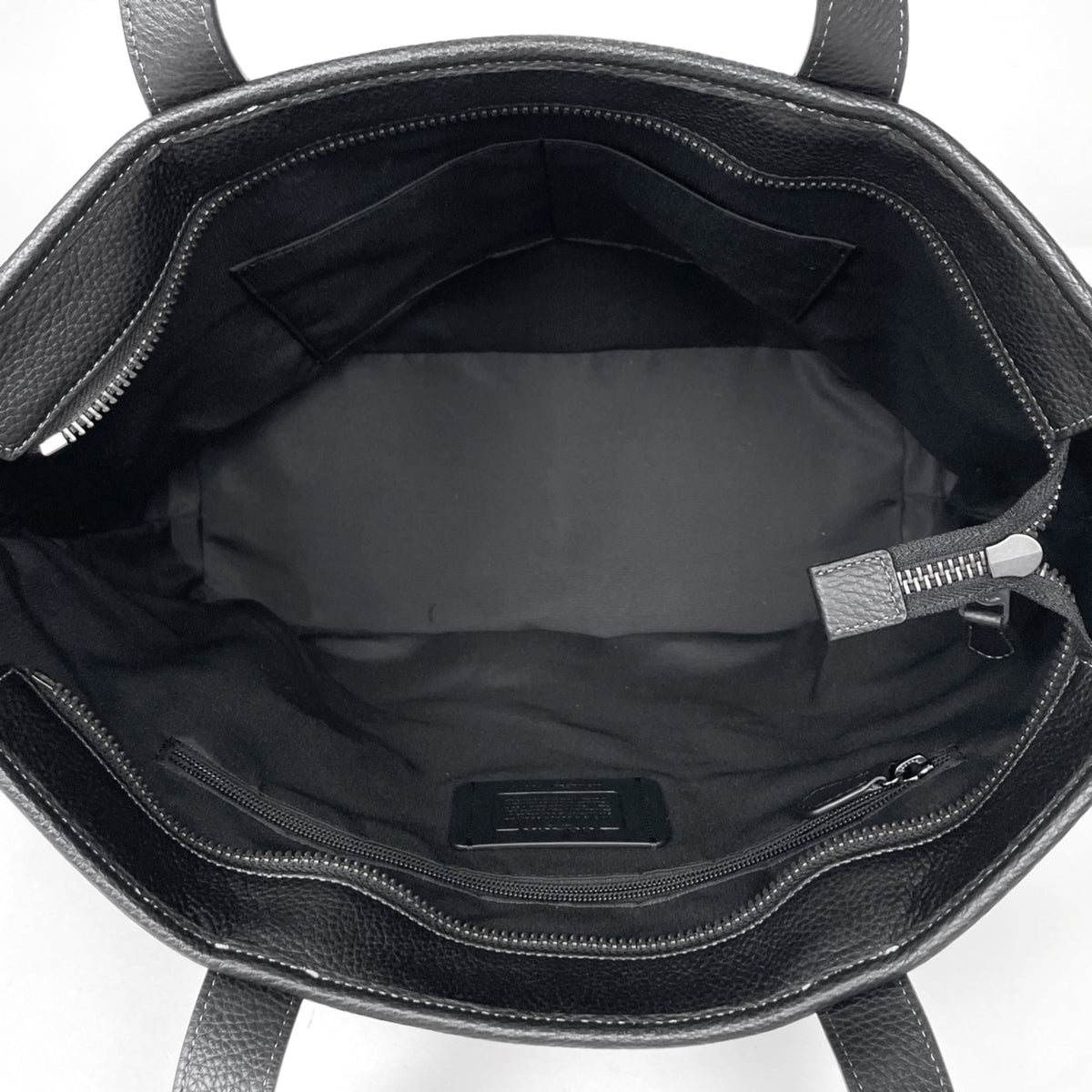 Coach Black Leather Tote Bag (Pre-Owned)