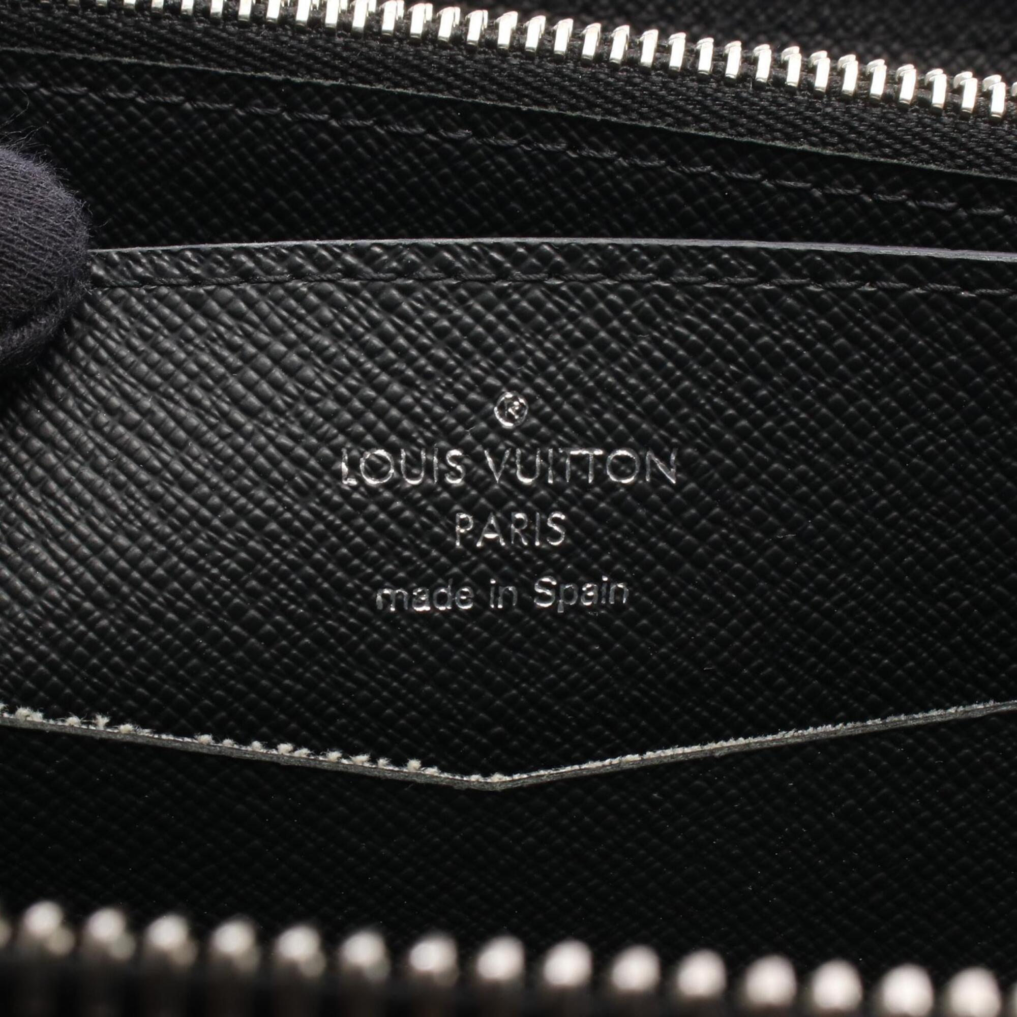 Louis Vuitton Ardoise Black Taiga Leather Long Wallet (Bi-Fold) (Pre-Owned)