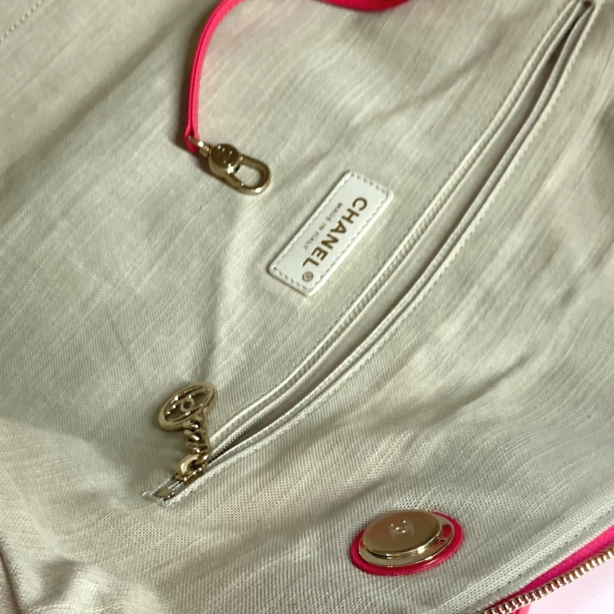 Chanel Pink Canvas Boston Bag Handbag Shoulder Bag (Pre-Owned)