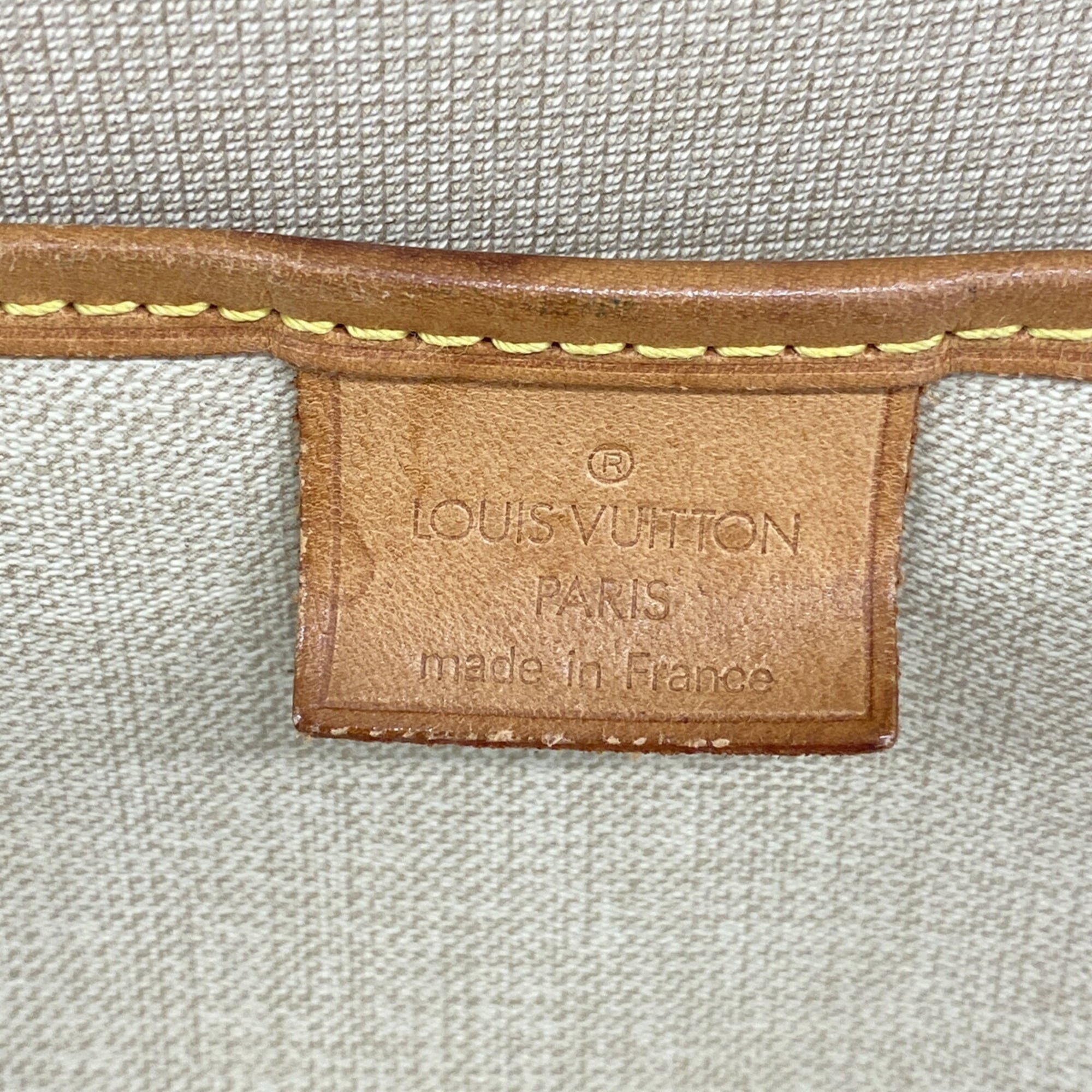 Louis Vuitton Brown Handbag (Pre-Owned)