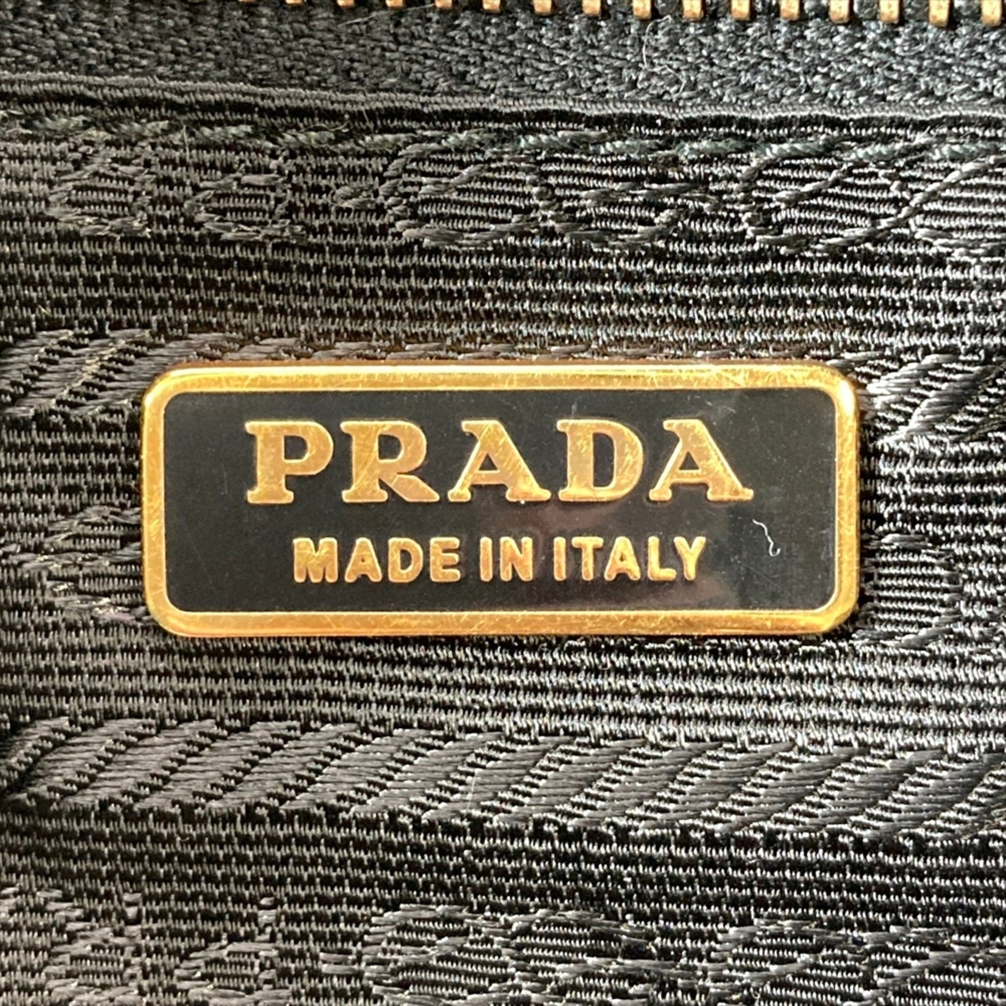 Prada Black Nylon Shoulder Bag (Pre-Owned)