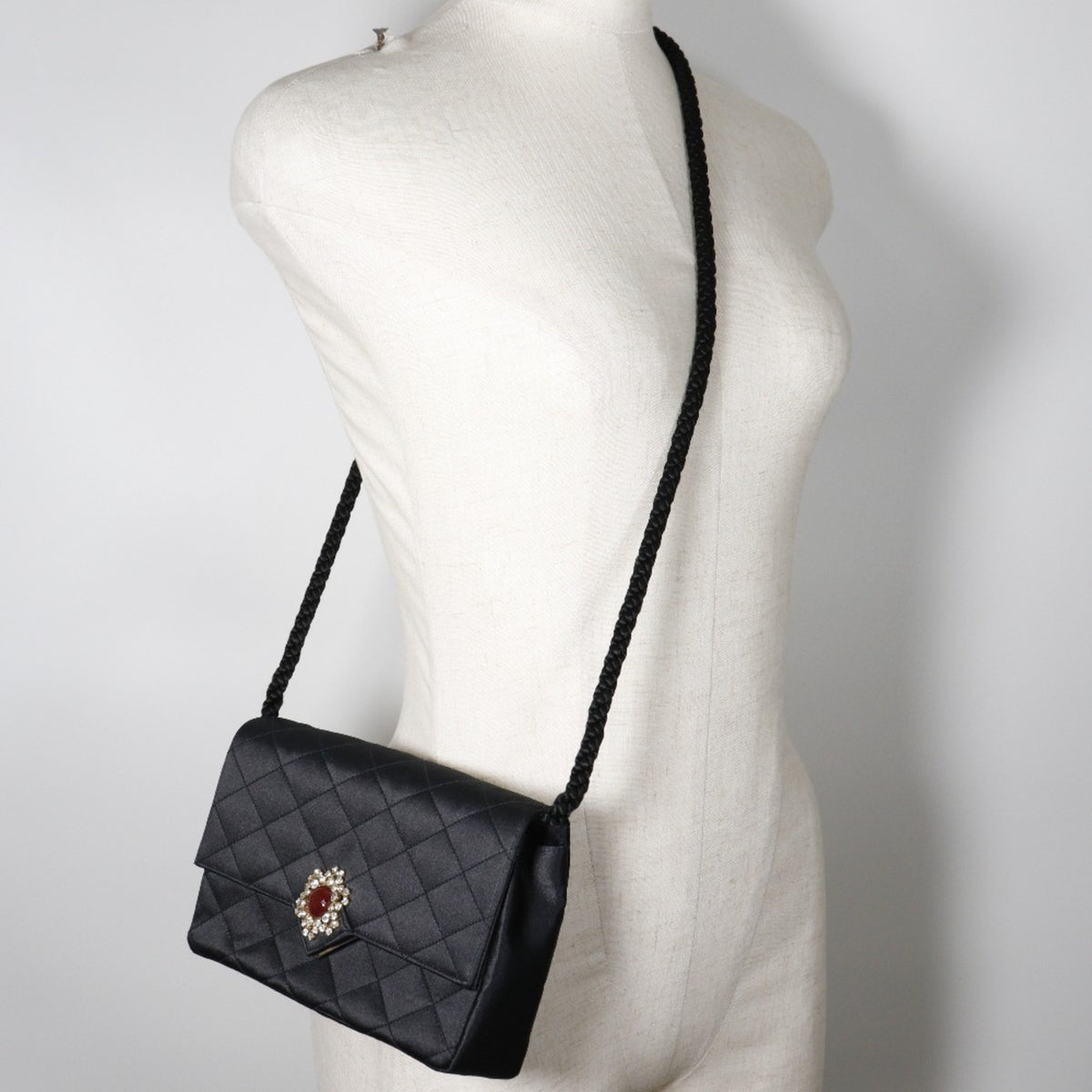 Chanel Black Satin Shoulder Bag (Pre-Owned)