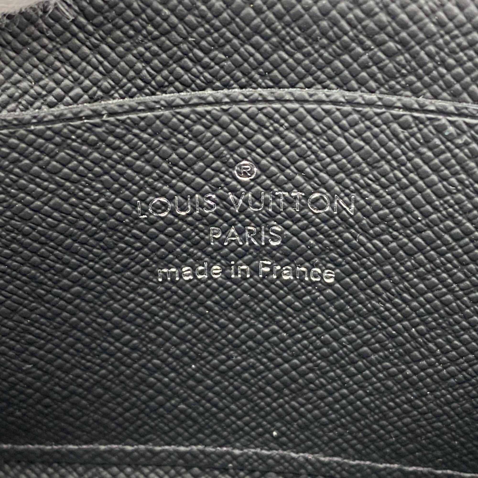 Louis Vuitton Black Coin Purse/Coin Case (Pre-Owned)