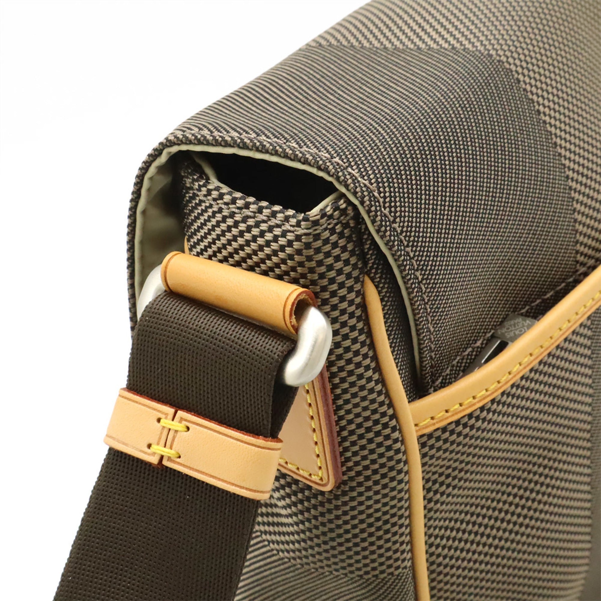 Louis Vuitton Earth Khaki Damier Geant Handbag Shoulder Bag (Pre-Owned)